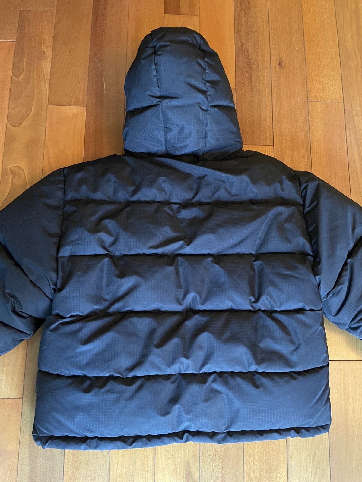 Balenciaga Balenciaga Cropped Puffer Jacket Size US M / EU 48-50 / 2 - 4 Thumbnail