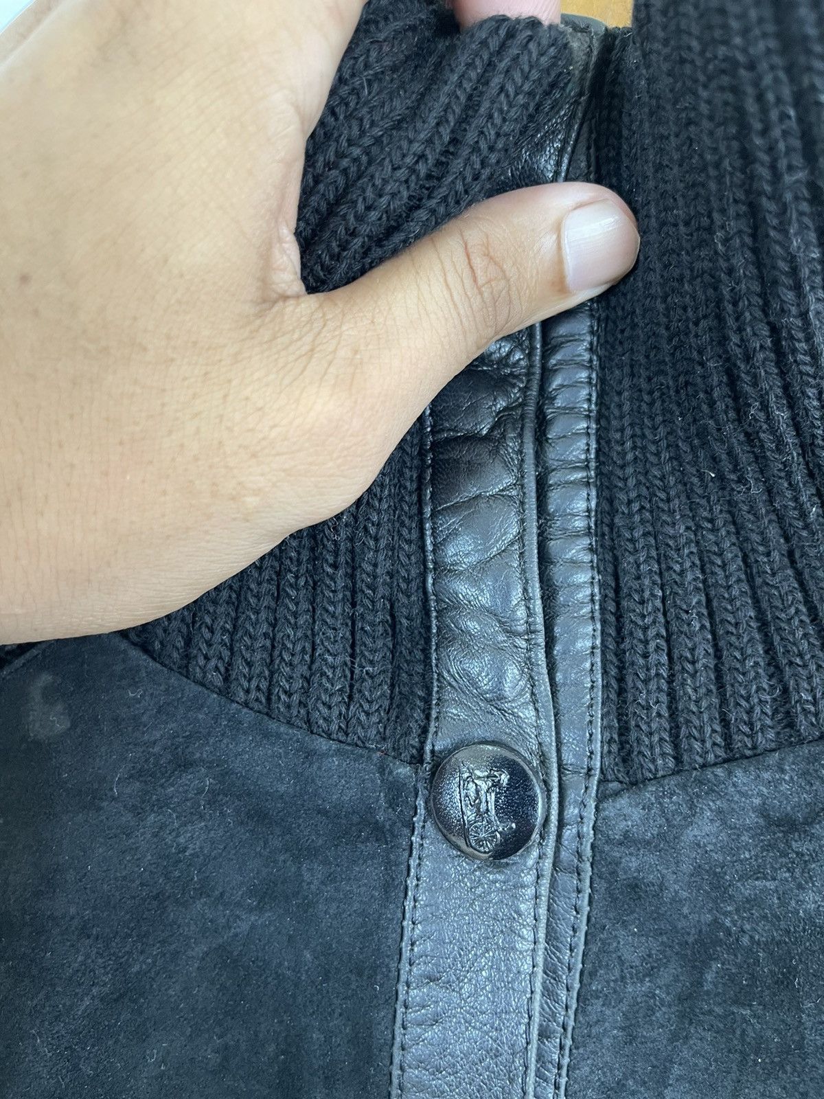 Celine VINTAGE BLACK SUEDE LUXURY CELINE PARIS TURTLE NECK Size S / US 4 / IT 40 - 2 Thumbnail