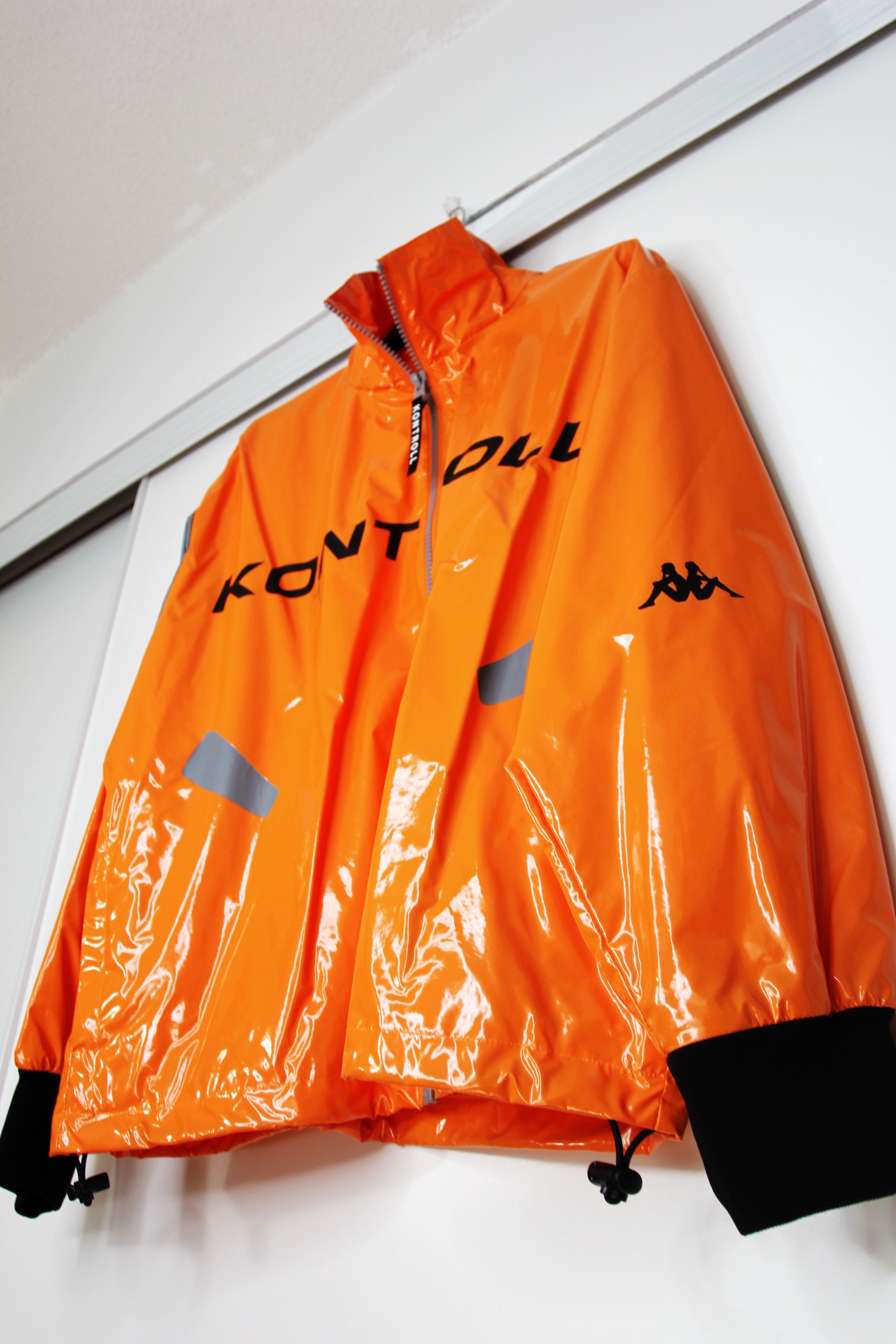 Kappa BNWT SS19 KAPPA KONTROLL LOGO PRINT JACKET S Size US S / EU 44-46 / 1 - 5 Thumbnail