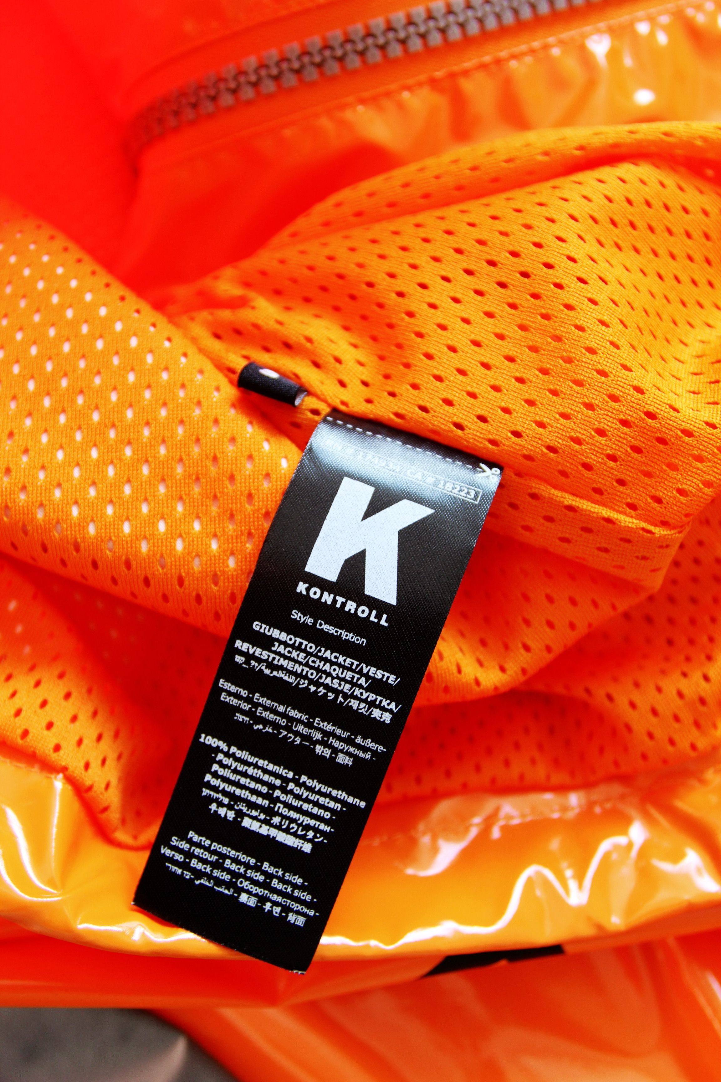 Kappa BNWT SS19 KAPPA KONTROLL LOGO PRINT JACKET S Size US S / EU 44-46 / 1 - 12 Thumbnail