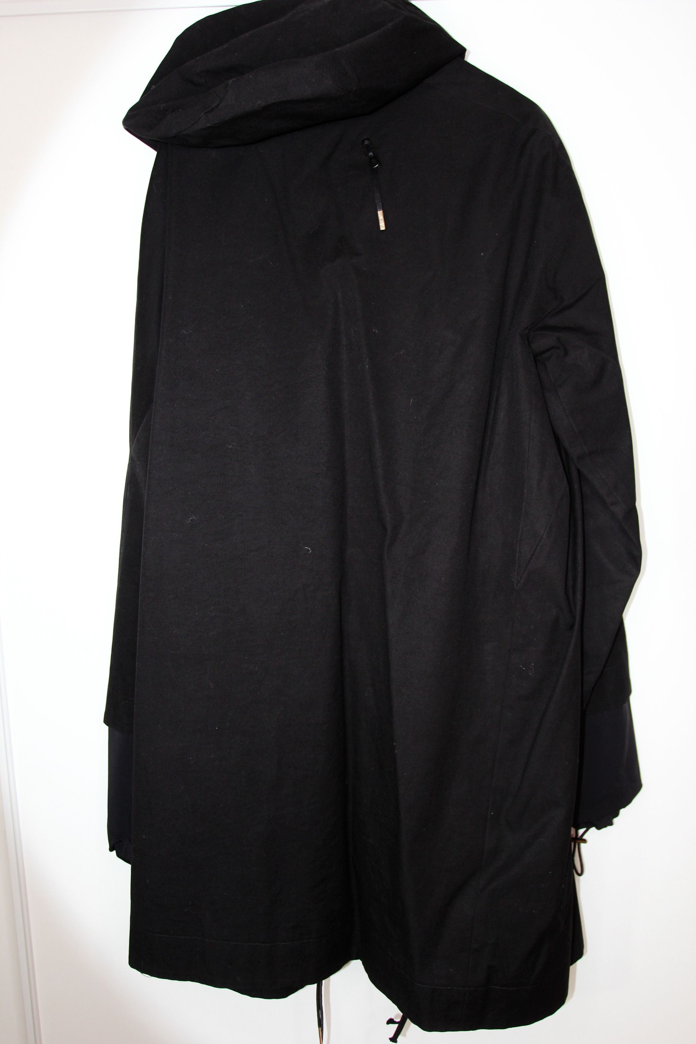 Boris Bidjan Saberi AW12 BORIS BIDJAN SABERI ASYMMETRICAL COAT L Size US L / EU 52-54 / 3 - 3 Thumbnail