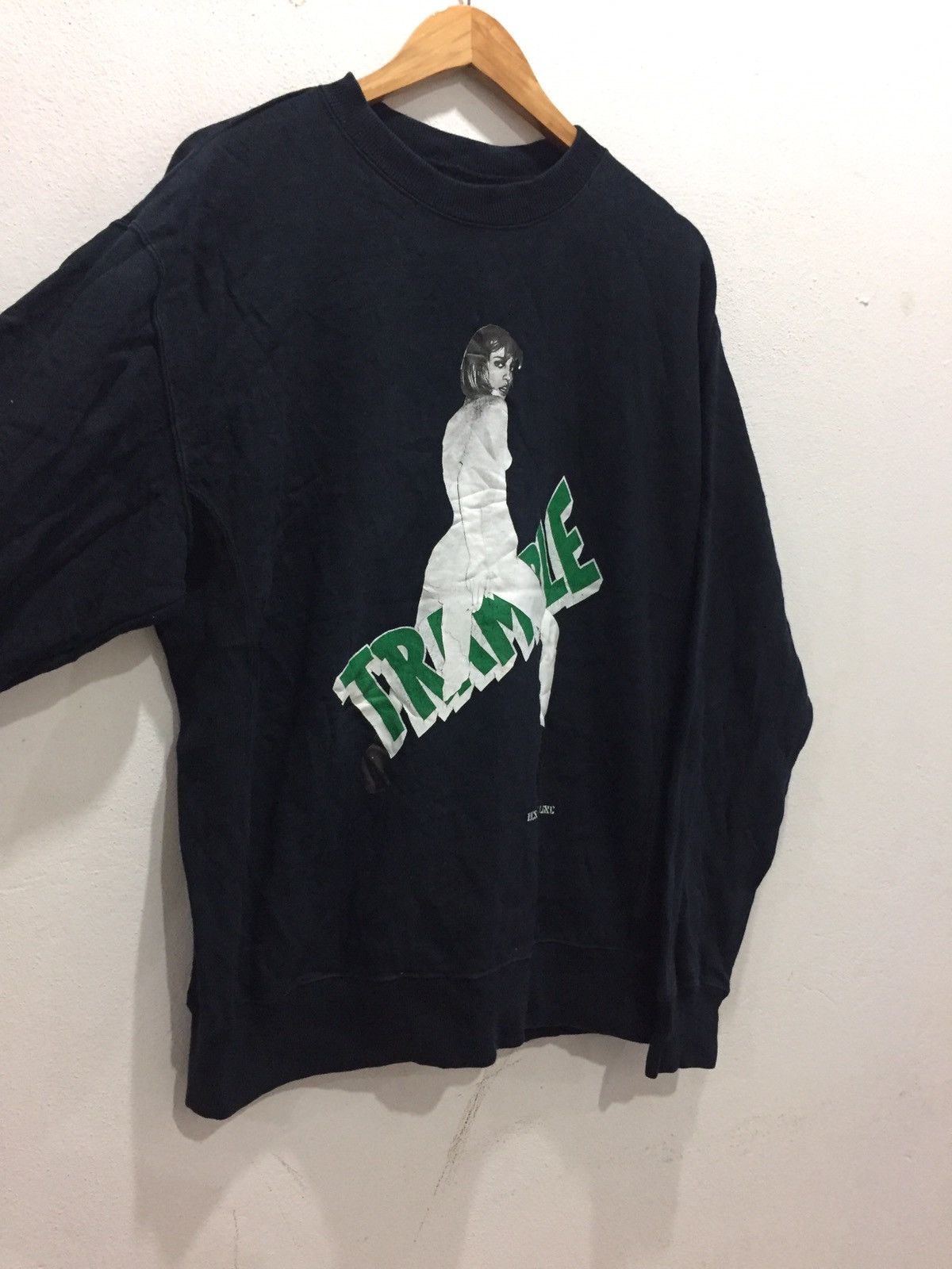 Vintage Vintage Resurrection Sweatshirt Trample Naked Women Picture Size L / US 10 / IT 46 - 4 Thumbnail