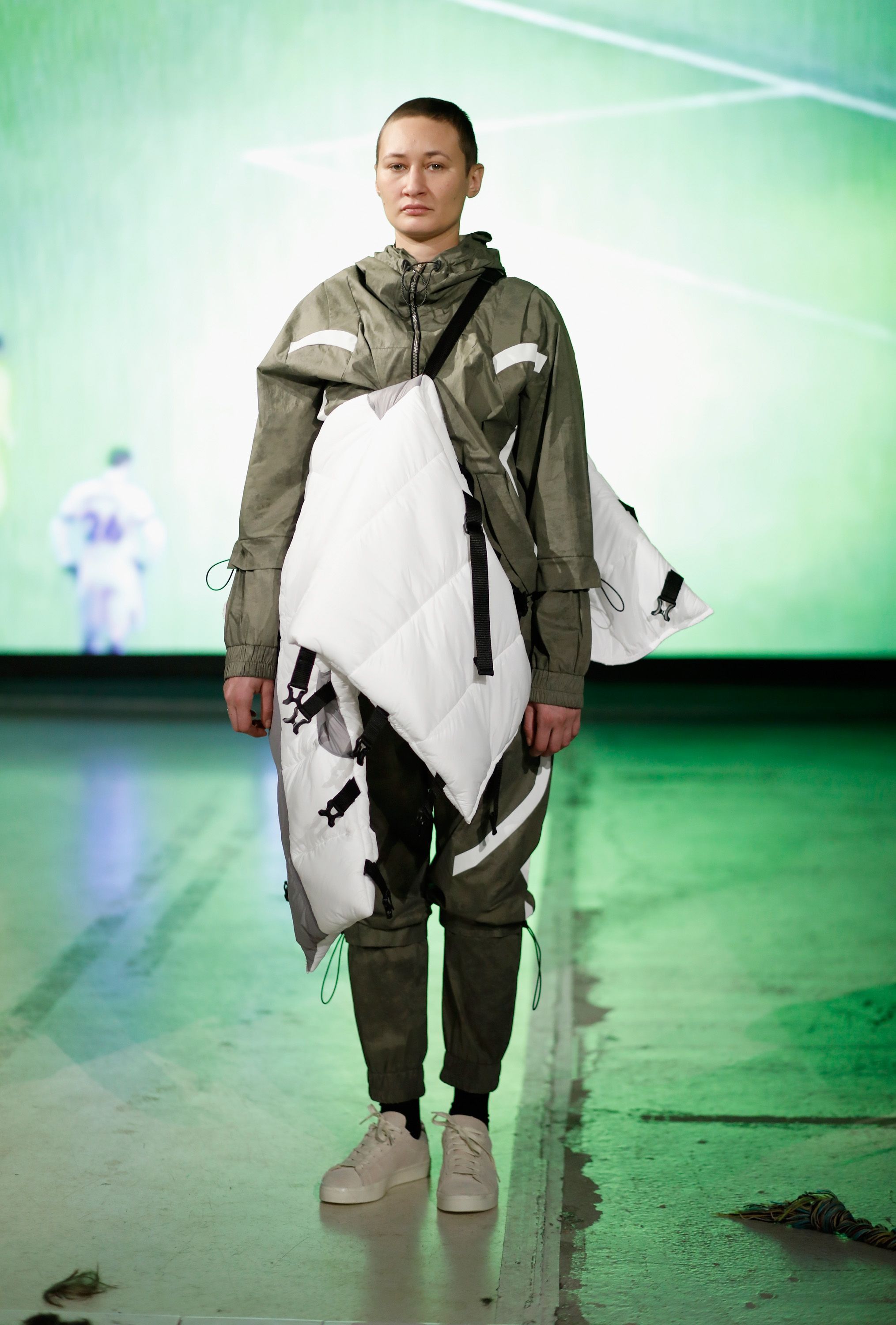 image of Aw18 Jordanluca Reflective Jacket L in Green, Men's (Size Large)