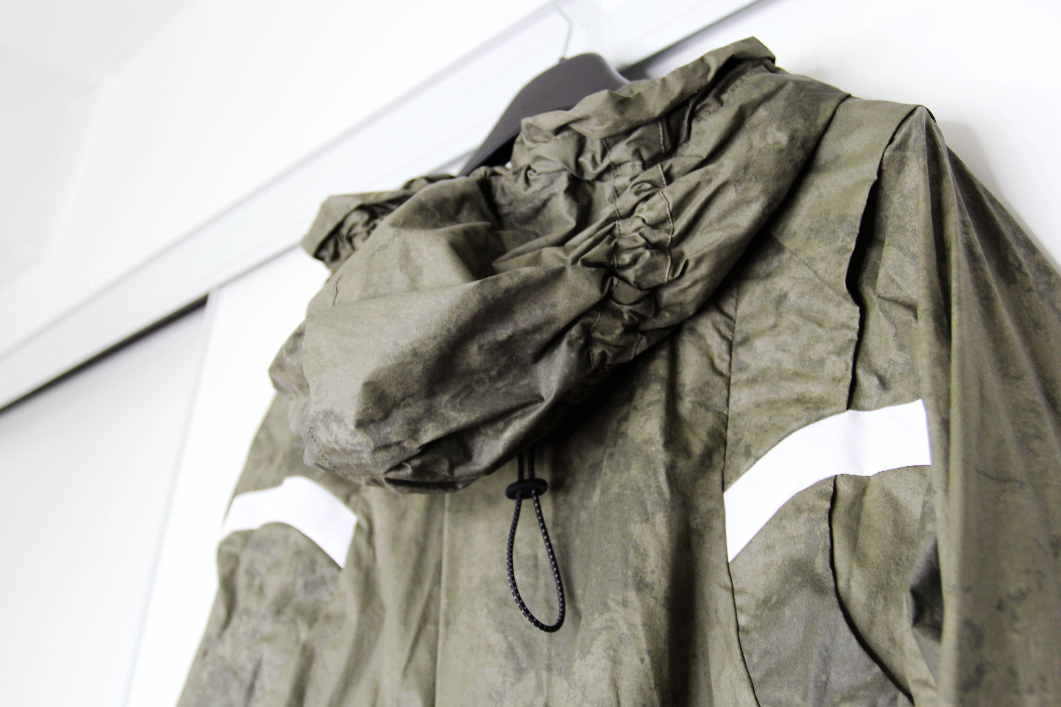 JordanLuca AW18 JORDANLUCA REFLECTIVE JACKET L Size US L / EU 52-54 / 3 - 7 Thumbnail