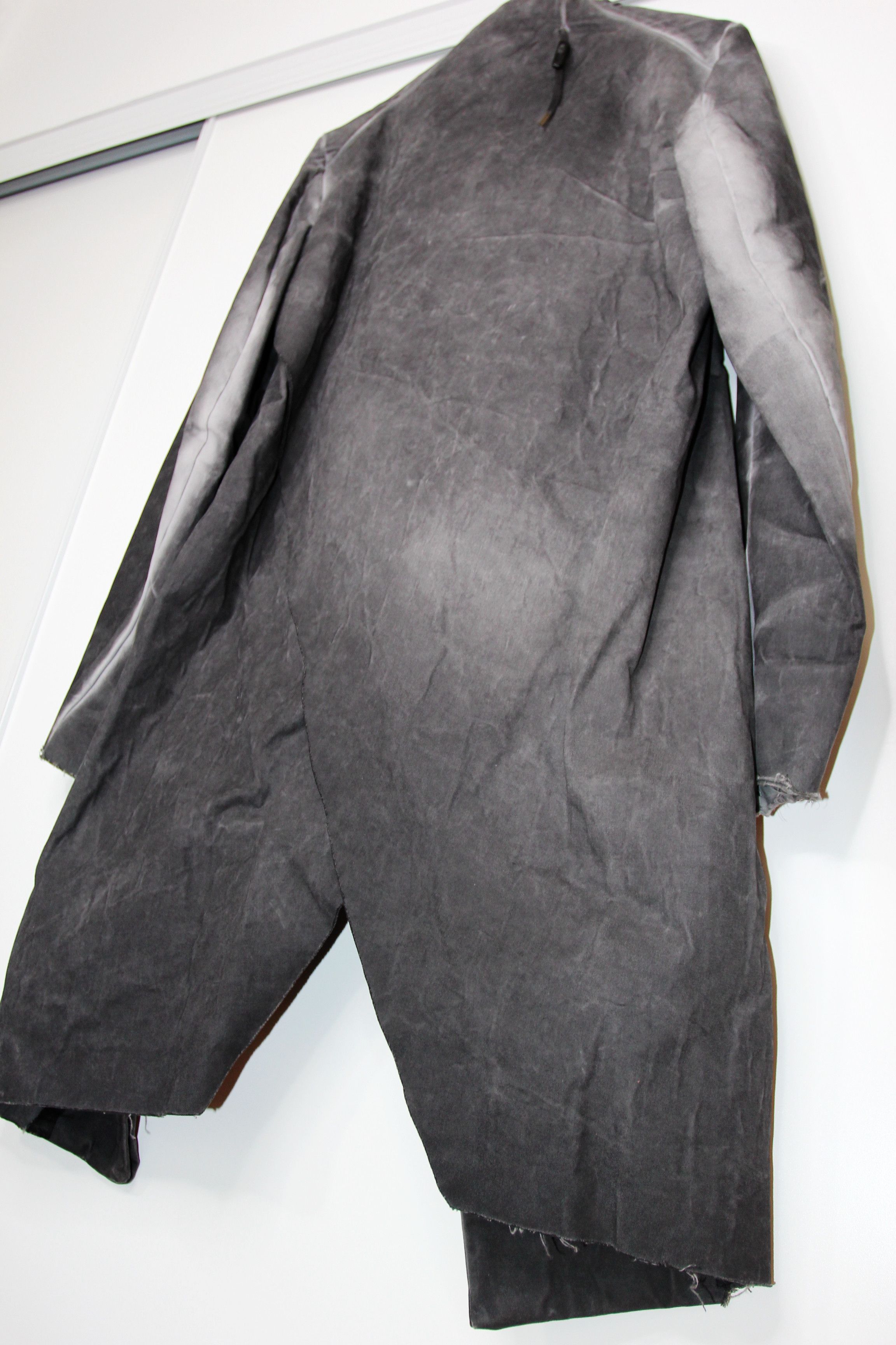 Boris Bidjan Saberi AW11 BORIS BIDJAN SABERI ASYMMETRICAL COAT5 F190 XXL Size US XXL / EU 58 / 5 - 11 Thumbnail