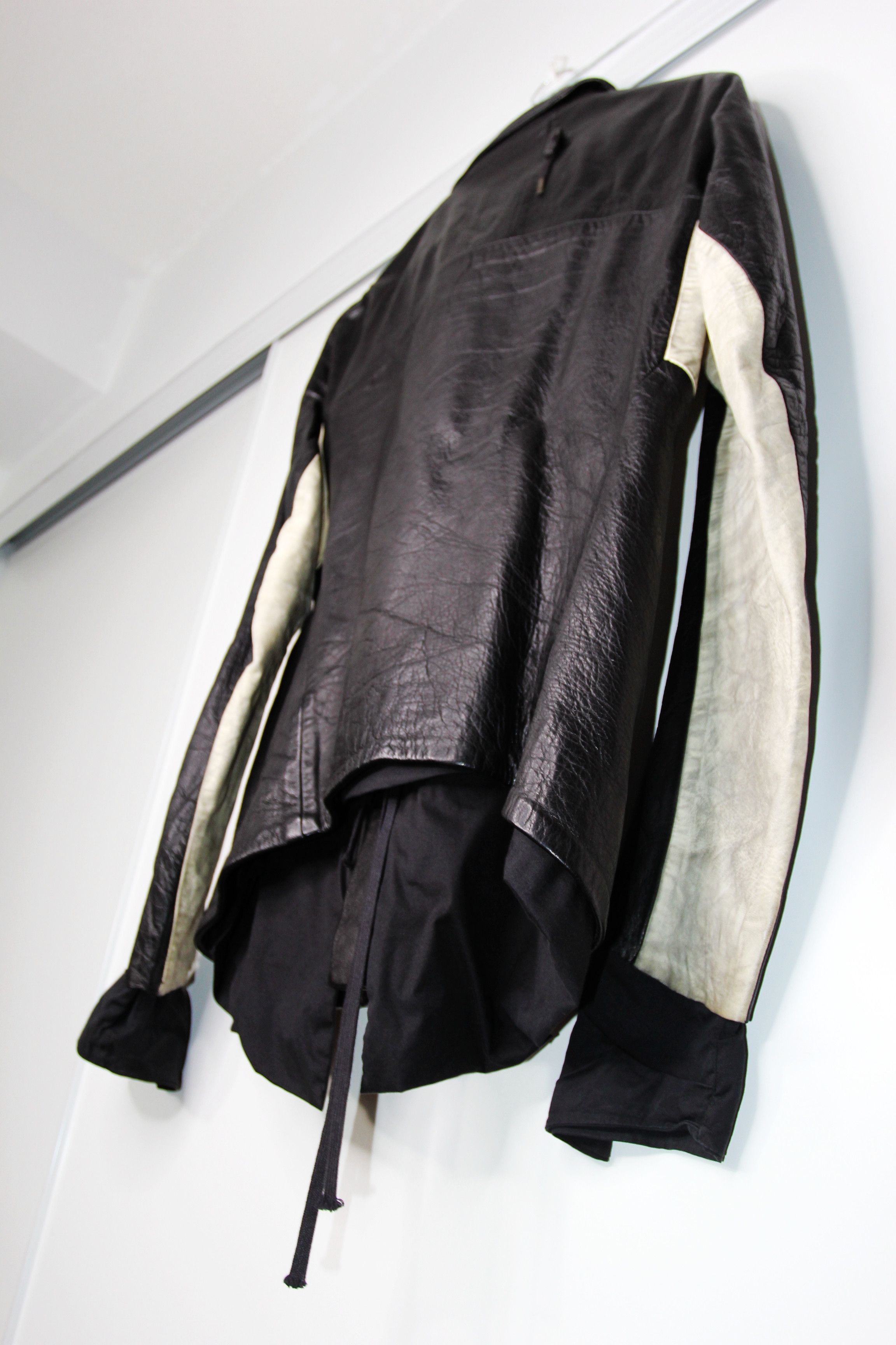 Boris Bidjan Saberi SS14 BORIS BIDJAN SABERI BUFFALO LEATHER J1 F282+F283 L Size US L / EU 52-54 / 3 - 17 Thumbnail