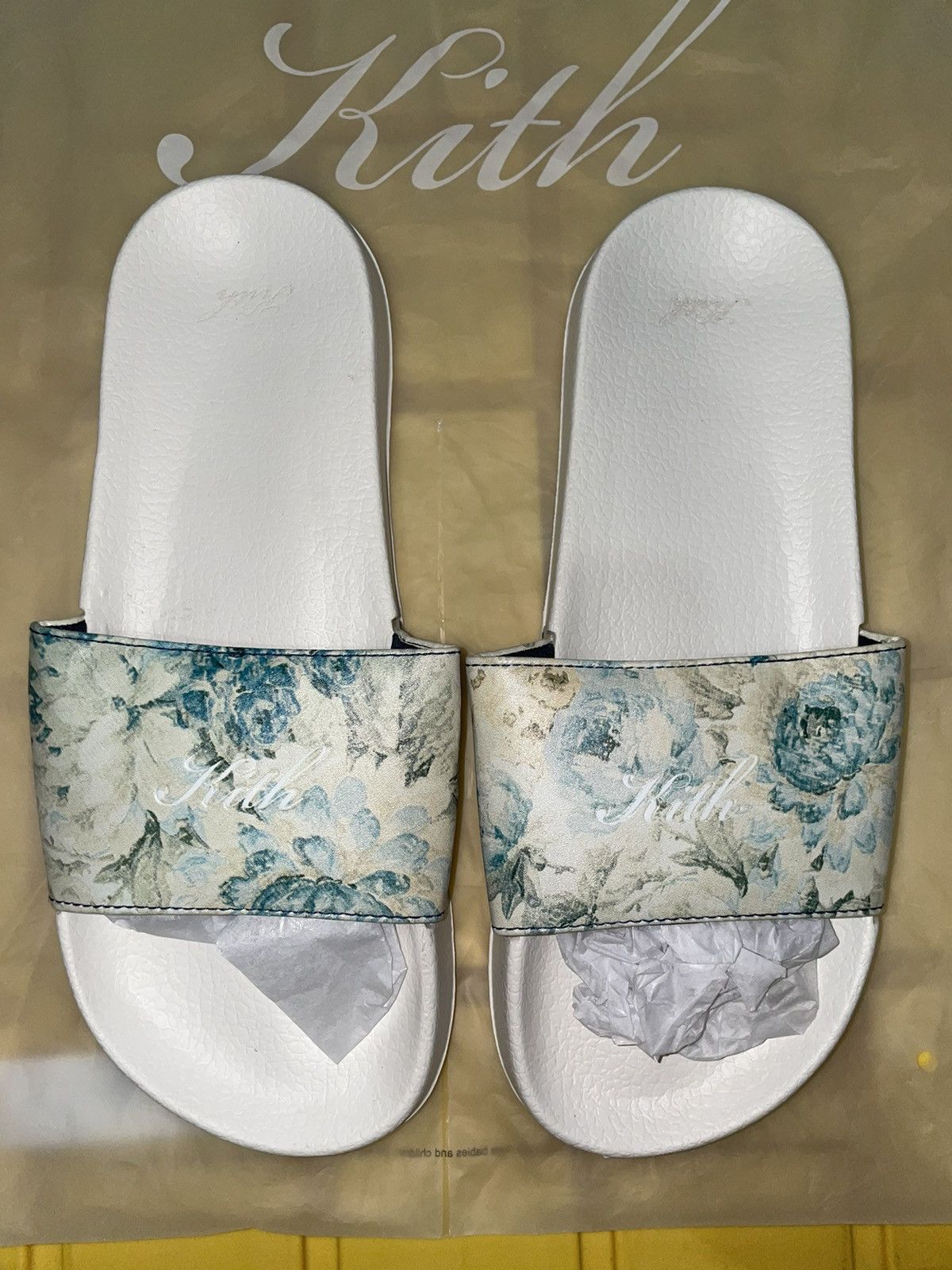 Kith Vintage Rose Slides Birkenstock Arizona Birko-Flor - Marble / New Beige – Kith main image 2