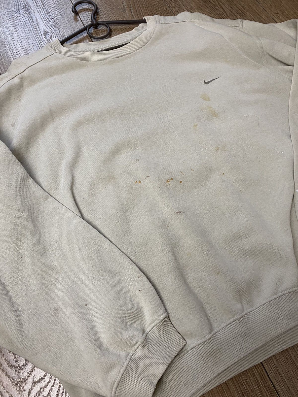 Vintage Vintage Sweatshirt Nike Beige Cream Small Swoosh Y2K Size US L / EU 52-54 / 3 - 3 Thumbnail