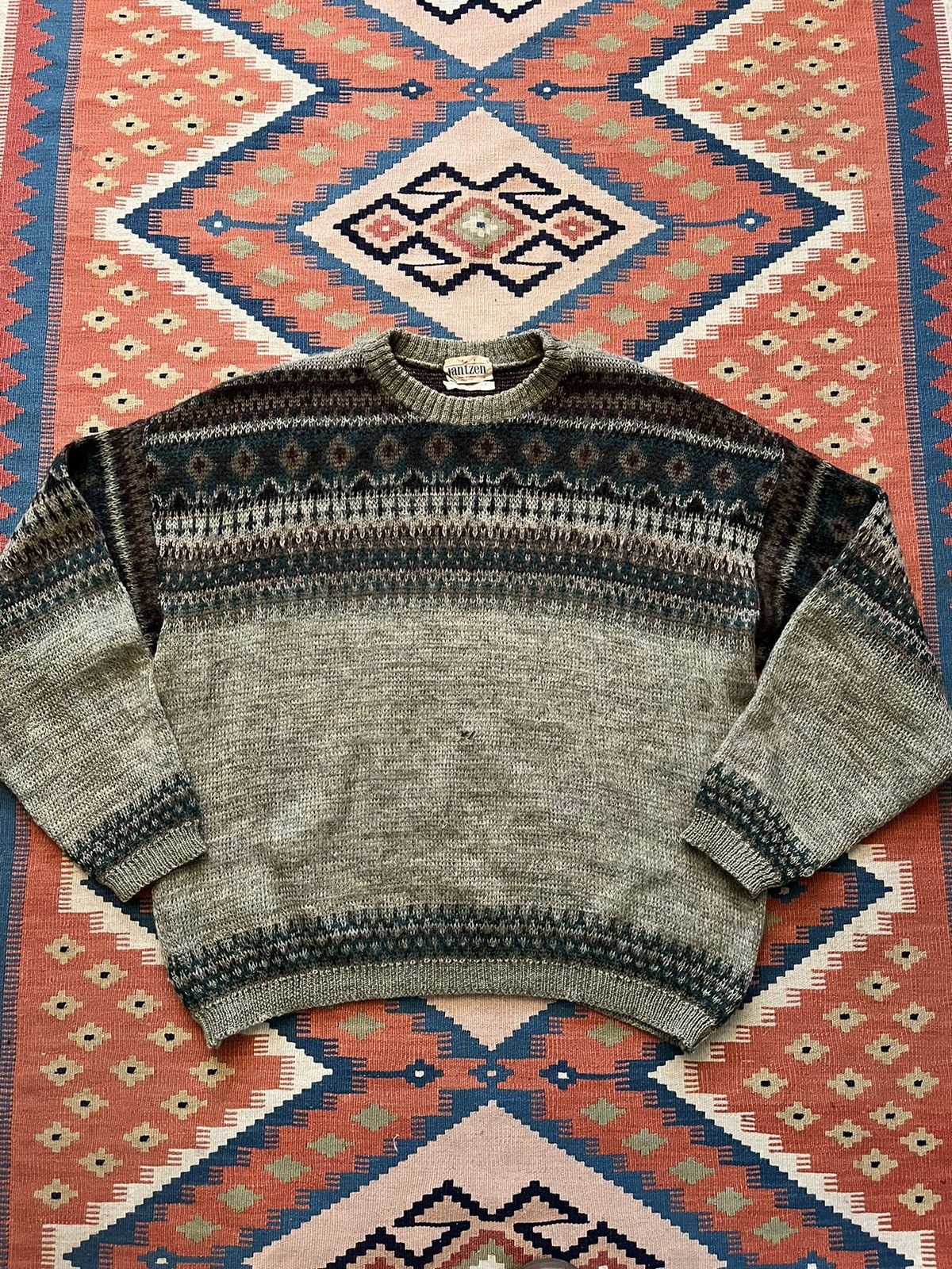 Jantzen Vintage 60’s mohair sweater aztec jantzen shaggy rare Size US L / EU 52-54 / 3 - 1 Thumbnail
