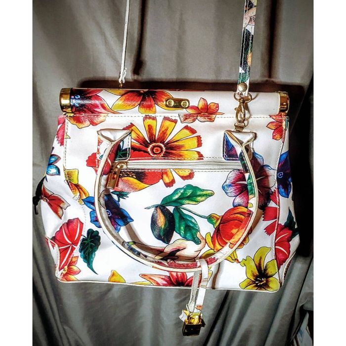 Vera Pelle Vera Pelle Floral Italian Leather Crossbody Handbag Purse ...