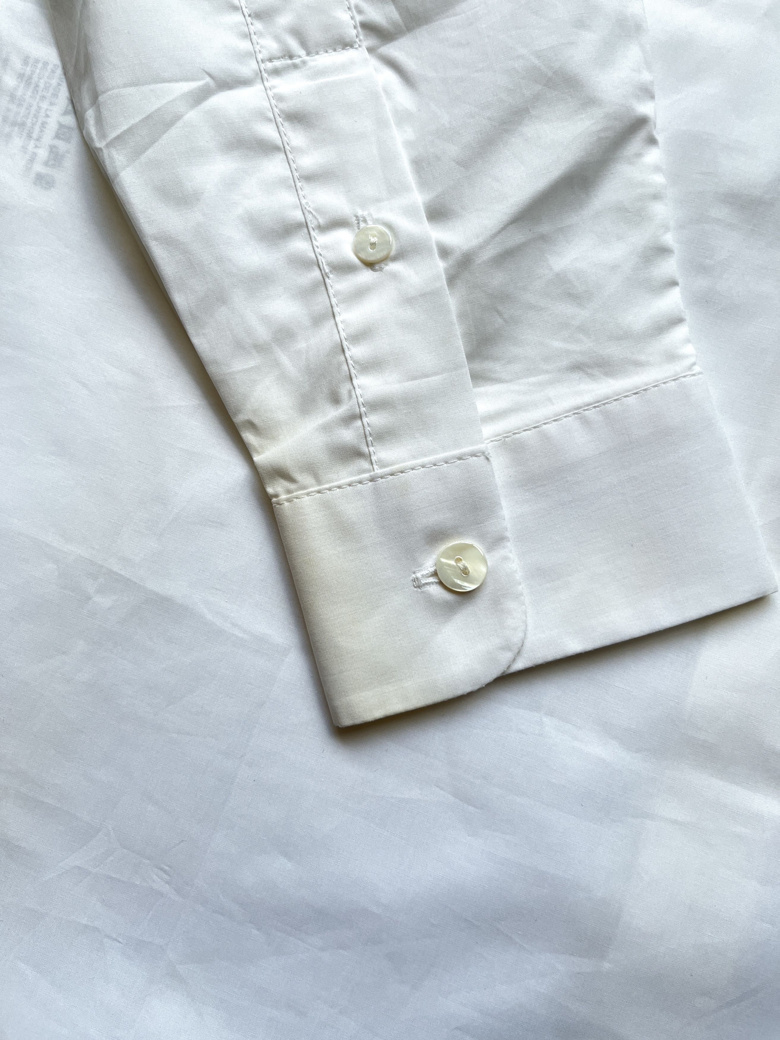 Carven ⚡️QUICK SALE⚡️Carven Logo Flowers White Long Sleeved Shirt Size M / US 6-8 / IT 42-44 - 9 Thumbnail