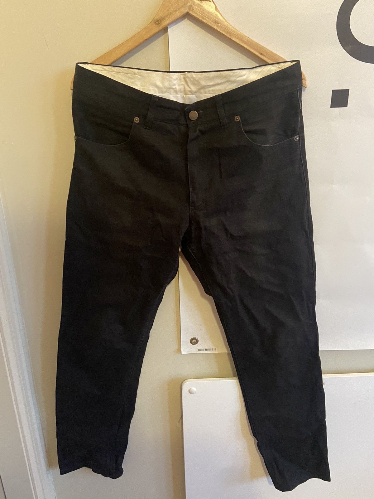 Black Standard Jeans (Silk Waistband)
