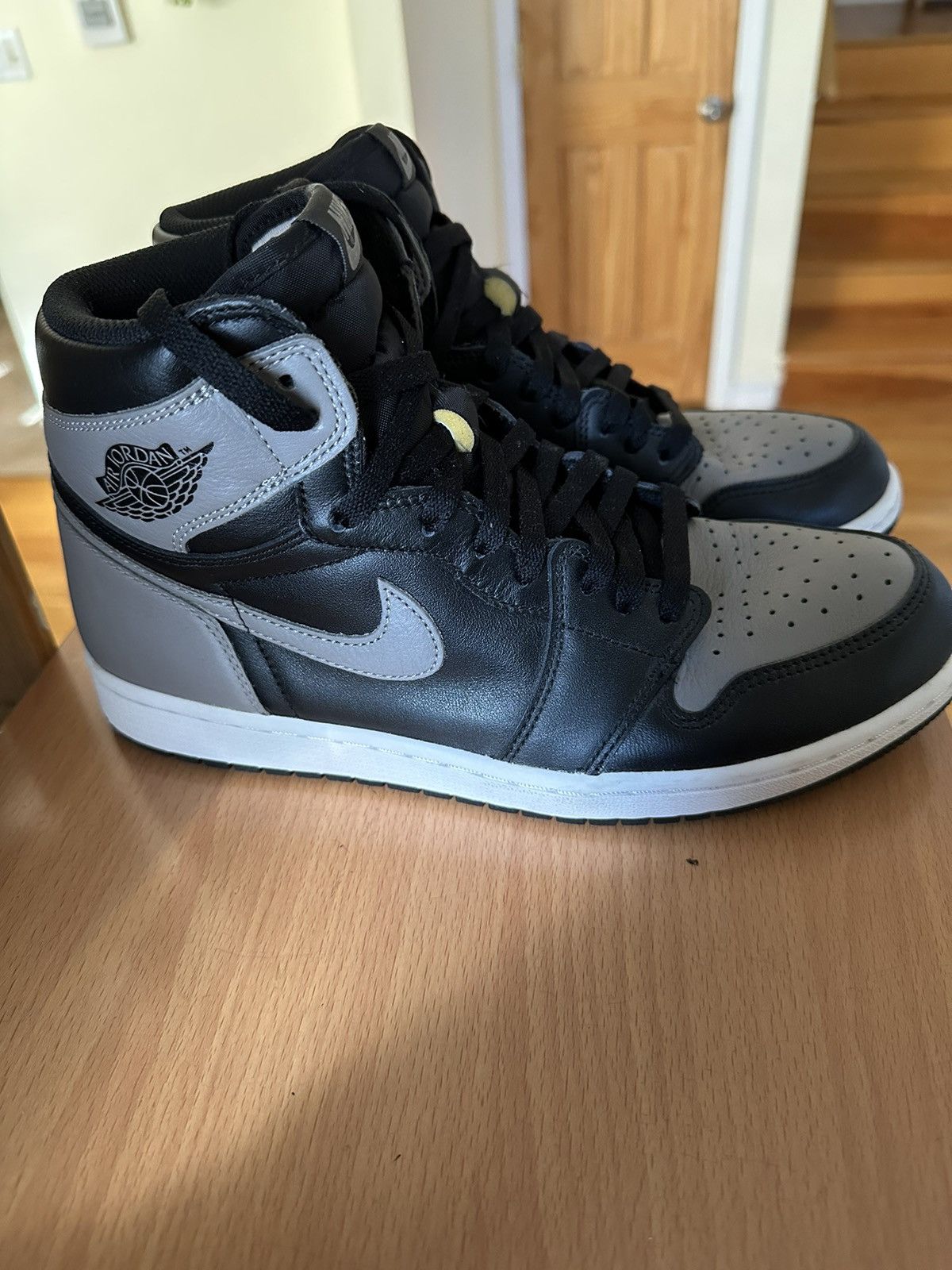 Nike Jordan 1 Retro High Shadow 2018 Size US 10 / EU 43 - 2 Thumbnail