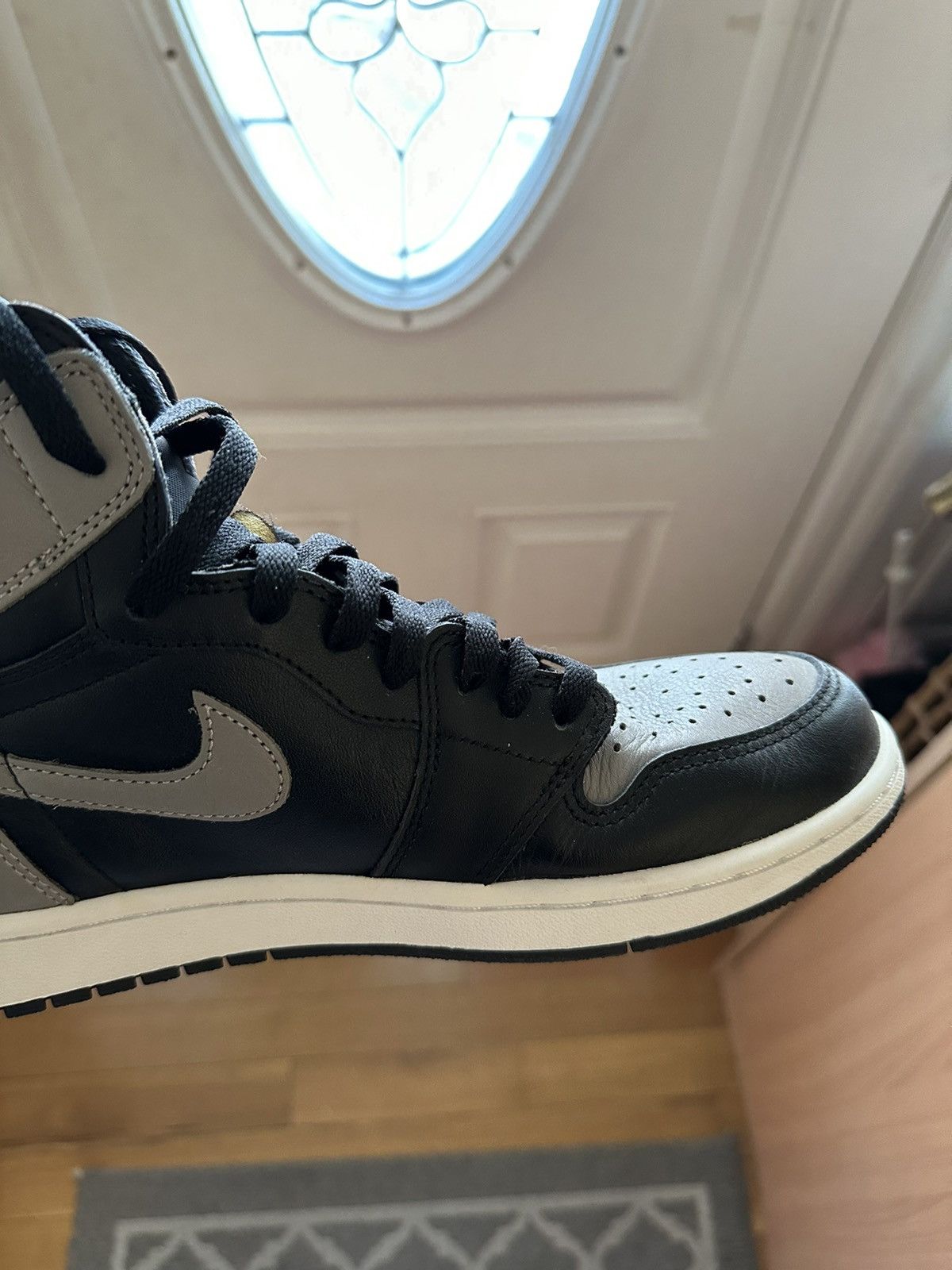 Nike Jordan 1 Retro High Shadow 2018 Size US 10 / EU 43 - 4 Thumbnail