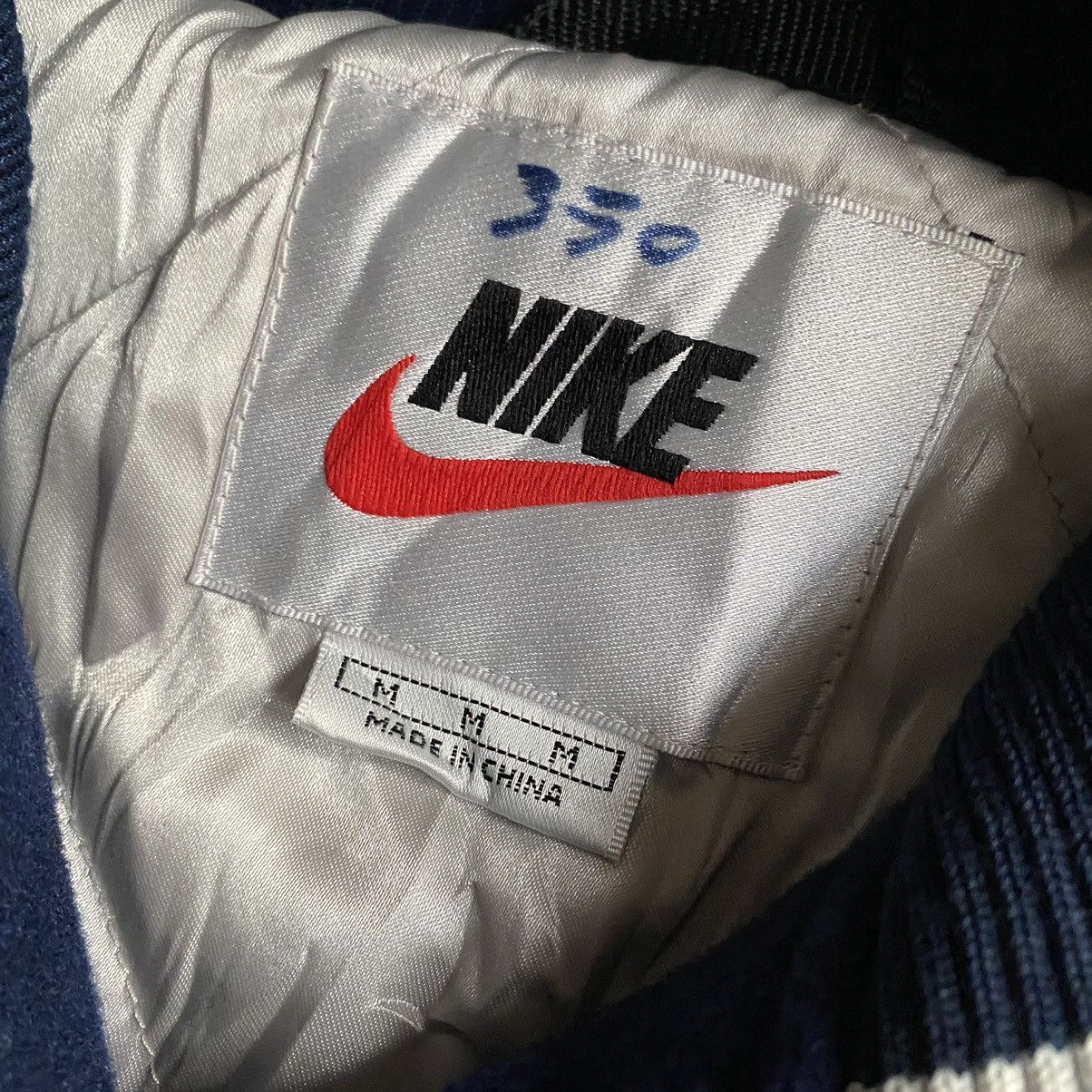 Nike Rare Vintage Nike 90s Leather Varsity Jacket Size US L / EU 52-54 / 3 - 3 Thumbnail