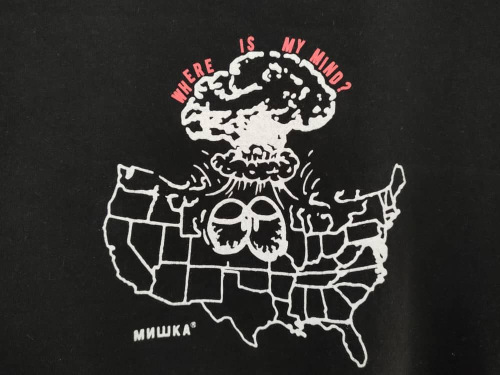 Japanese Brand MNWKA Where is my Mind T Size US M / EU 48-50 / 2 - 2 Thumbnail