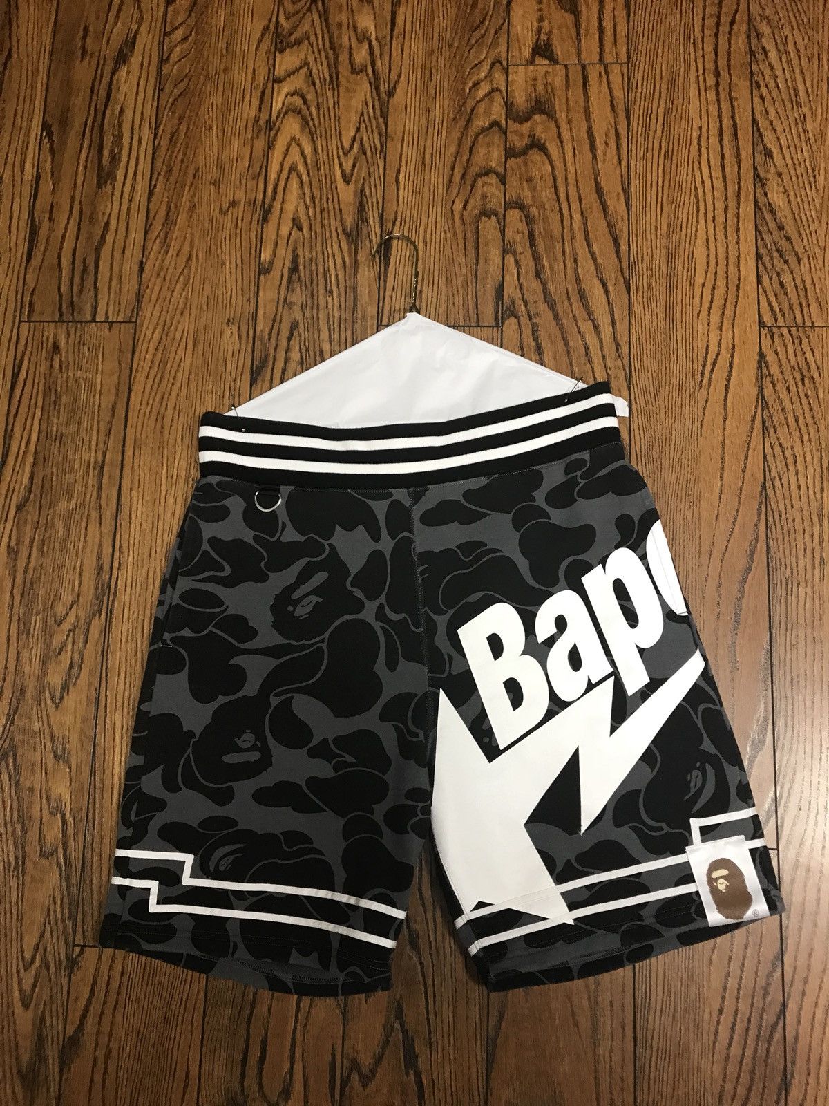 Bape A Bathing Ape Black Star Camo Shorts