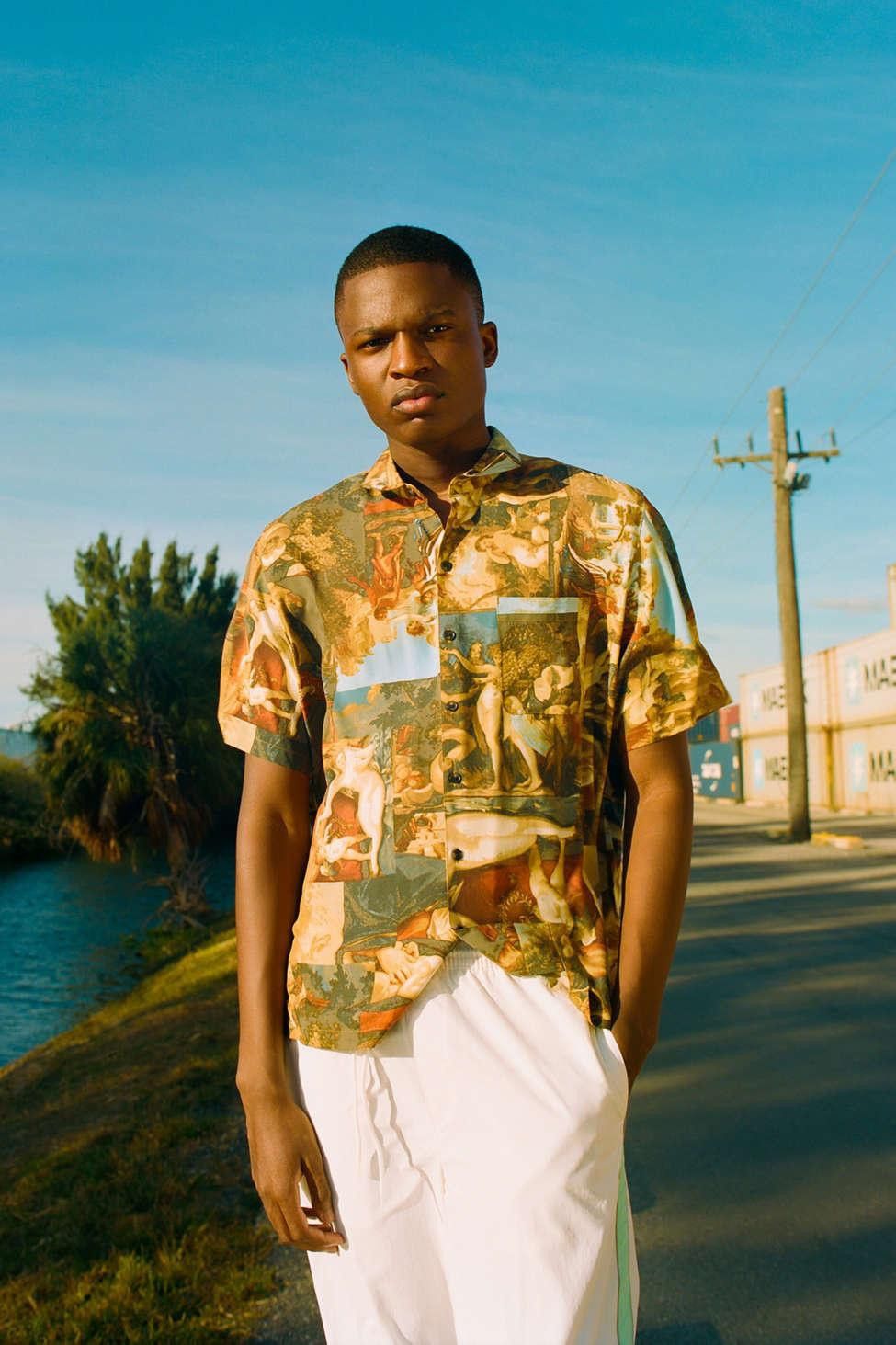 Urban Outfitters Urban Outfitters Uo Art Motif Short Sleeve Shirt Size US S / EU 44-46 / 1 - 3 Thumbnail