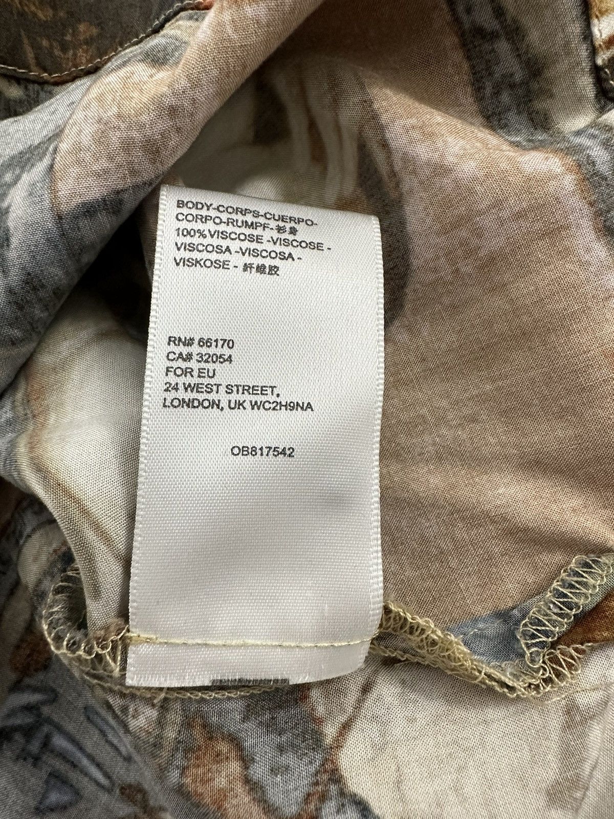 Urban Outfitters Urban Outfitters Uo Art Motif Short Sleeve Shirt Size US S / EU 44-46 / 1 - 8 Thumbnail