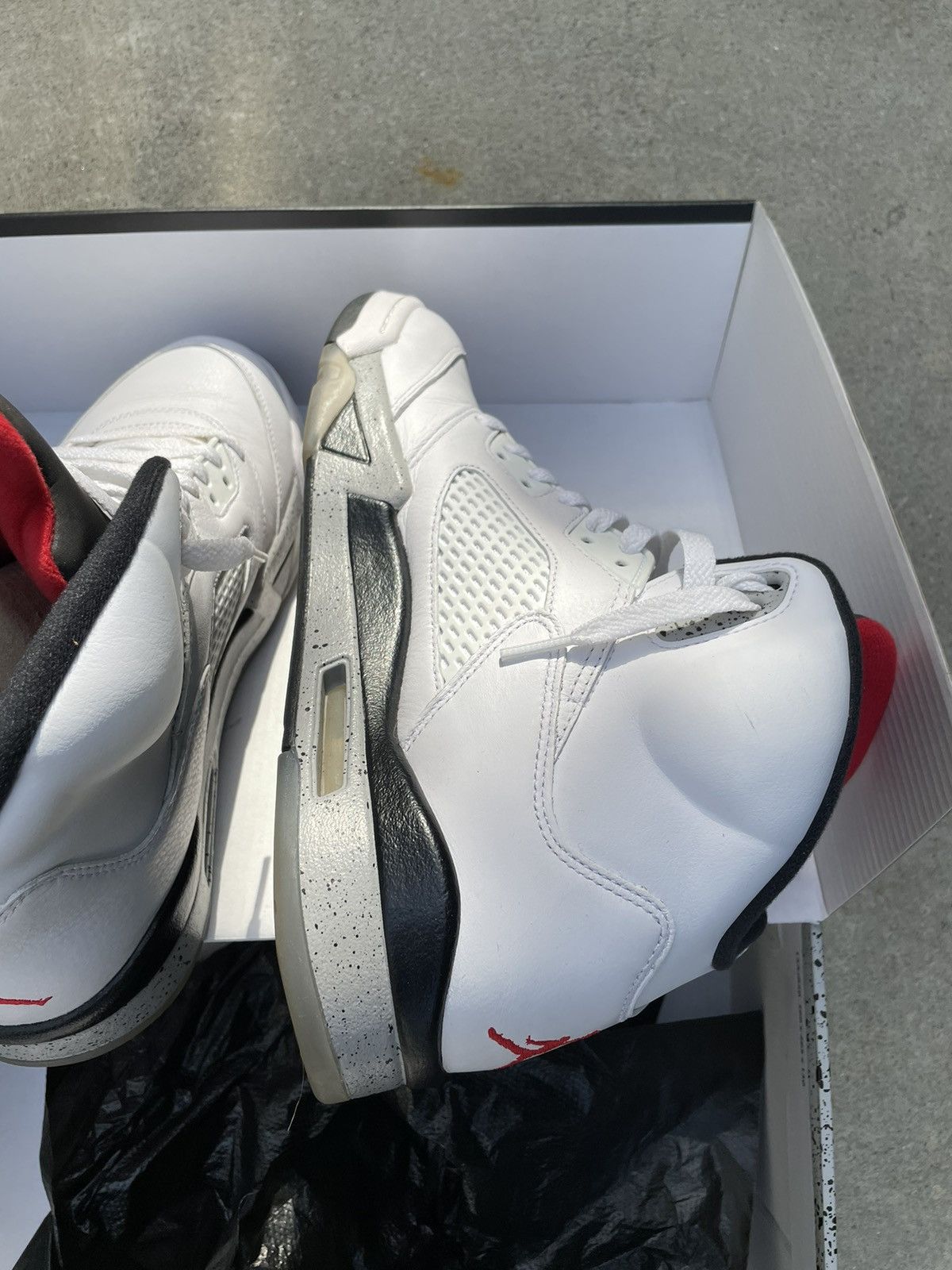 Nike Jordan 5 Retro Size US 11 / EU 44 - 4 Thumbnail