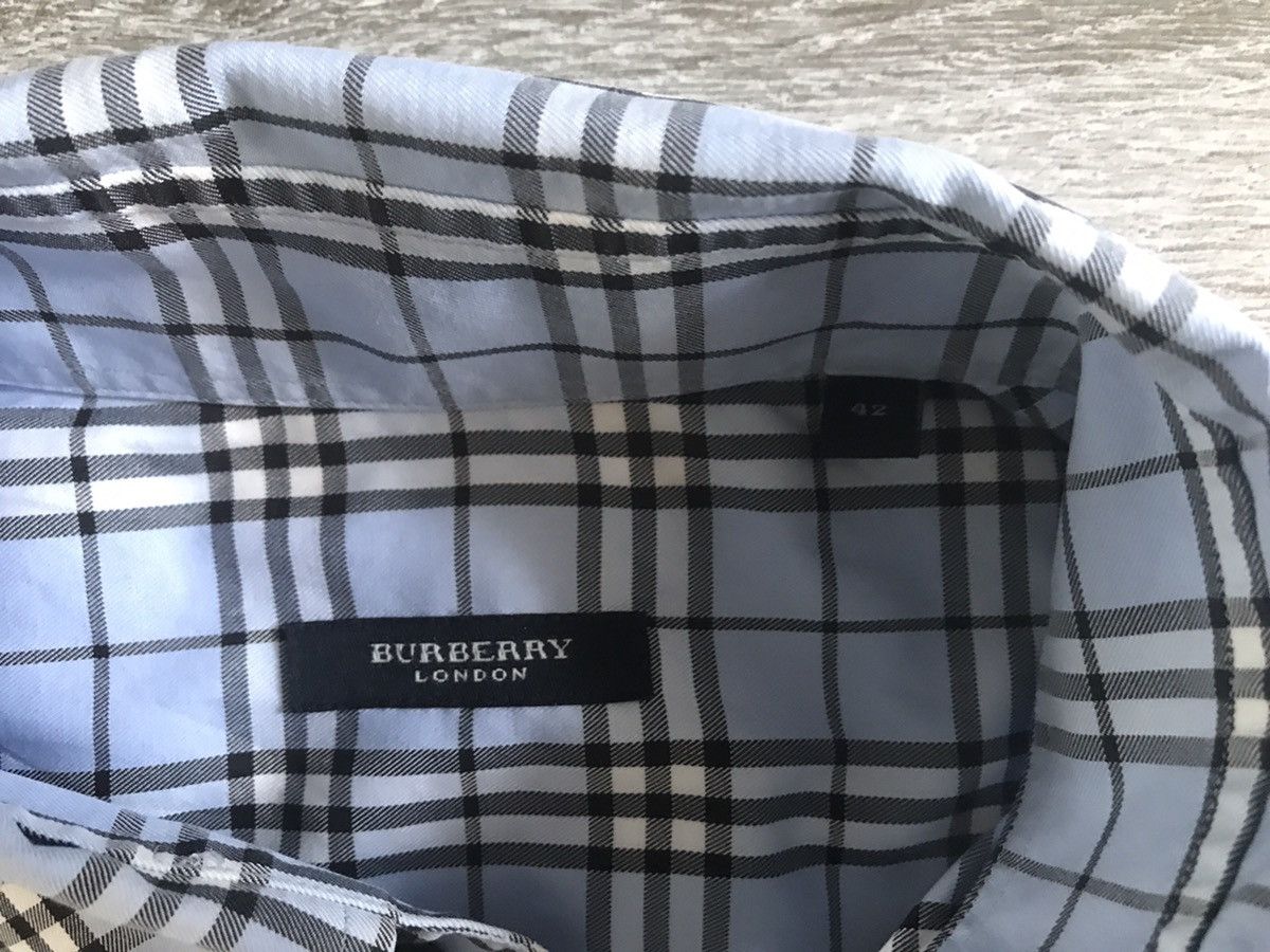 90s Vintage Burberry nova check Short Sleeve Shirt