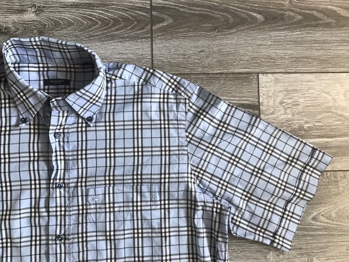 90s Vintage Burberry nova check Short Sleeve Shirt