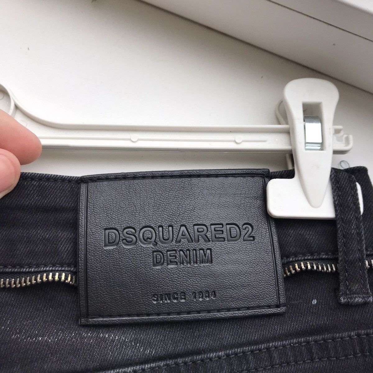 Dsquared2 Dsquarad 2 mens jeans size 32 selvage Size US 32 / EU 48 - 5 Thumbnail