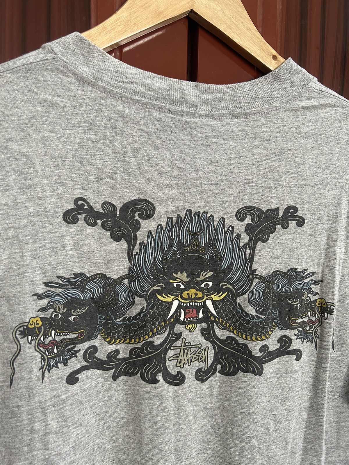Stussy Vintage Stussy Dragon T-shirts Size US L / EU 52-54 / 3 - 3 Thumbnail