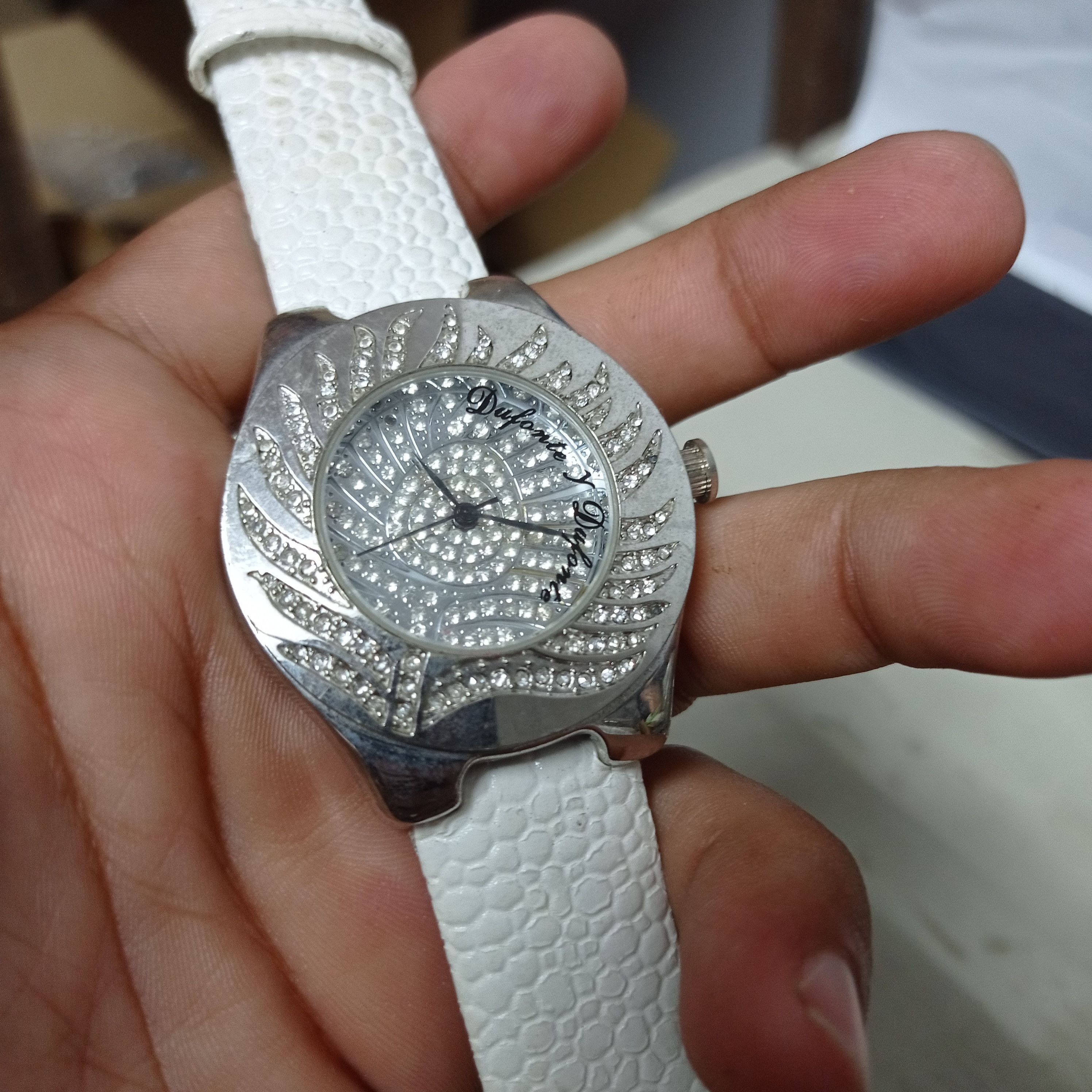 Other Luxury Watch by (DUFONTE -73048WH). JAPAN ENGINE Size ONE SIZE - 7 Thumbnail