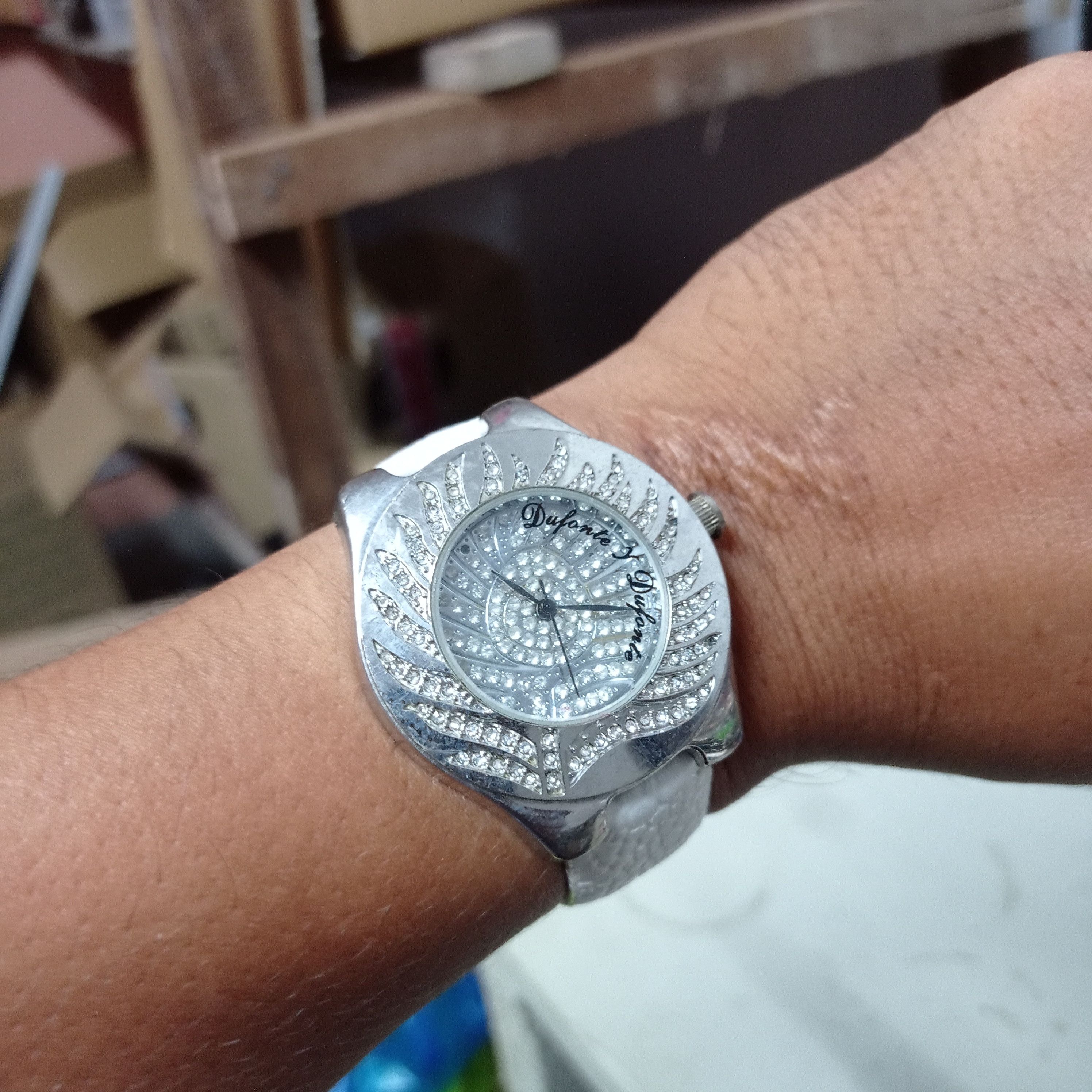 Other Luxury Watch by (DUFONTE -73048WH). JAPAN ENGINE Size ONE SIZE - 2 Thumbnail