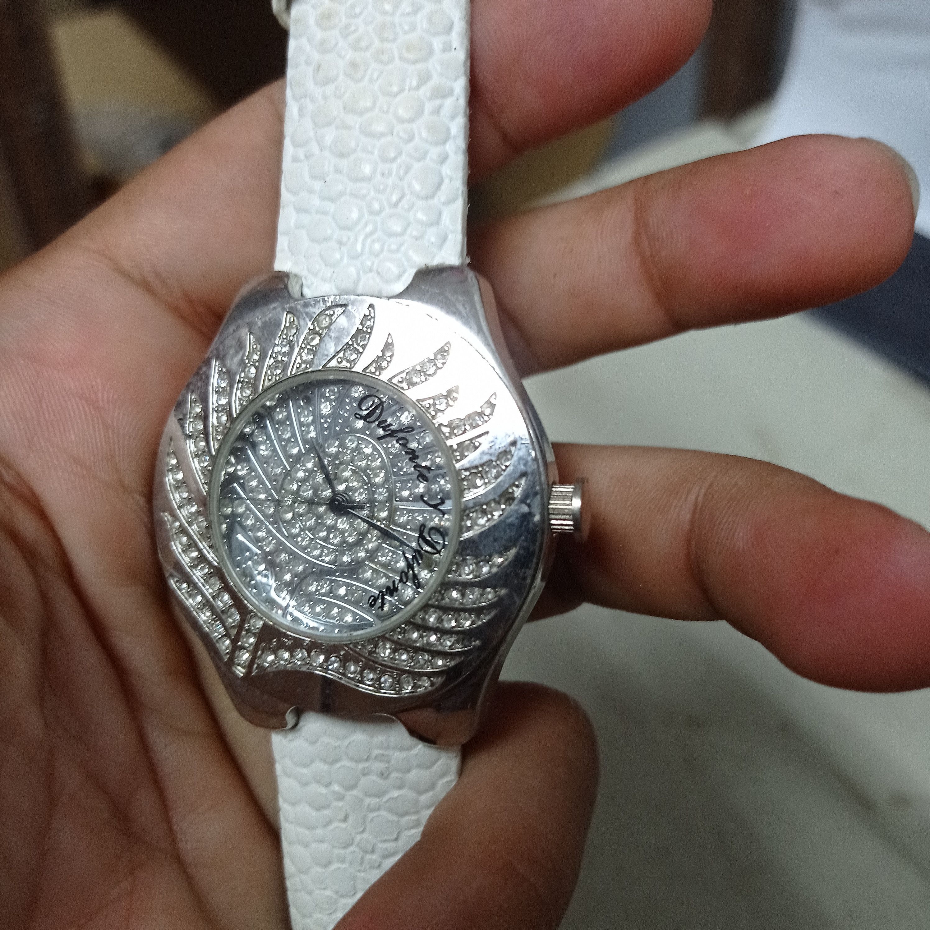 Other Luxury Watch by (DUFONTE -73048WH). JAPAN ENGINE Size ONE SIZE - 8 Thumbnail