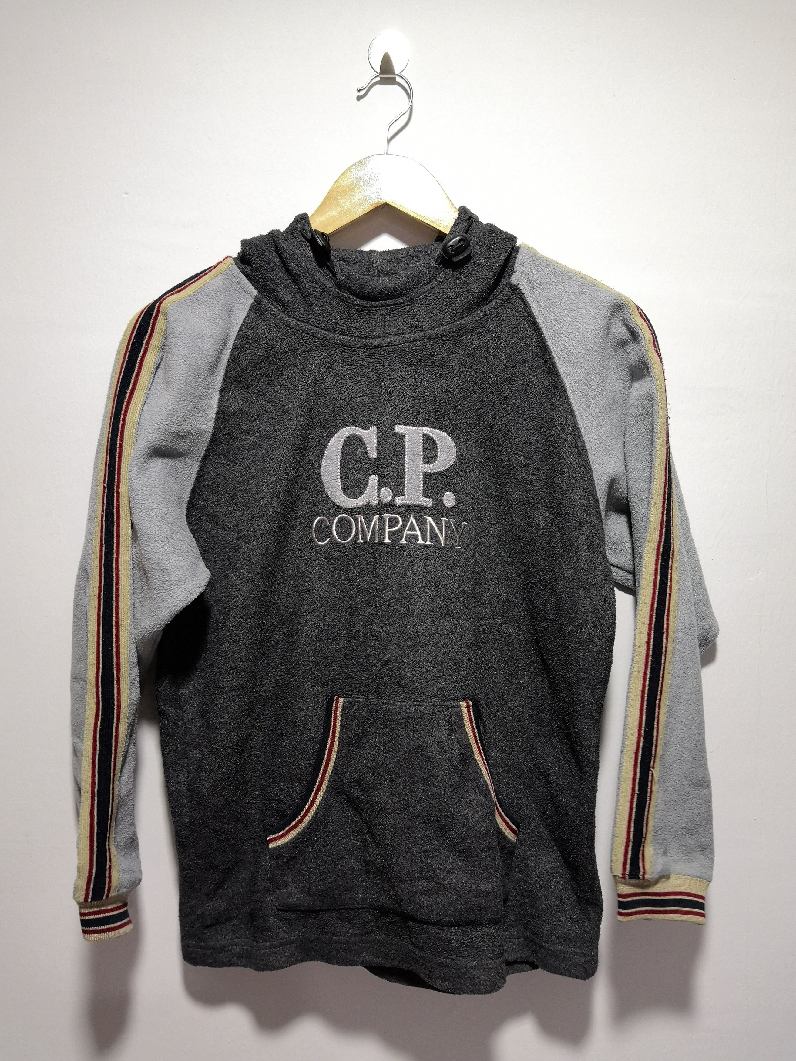 cp company u16 light fleece graphic hoodie