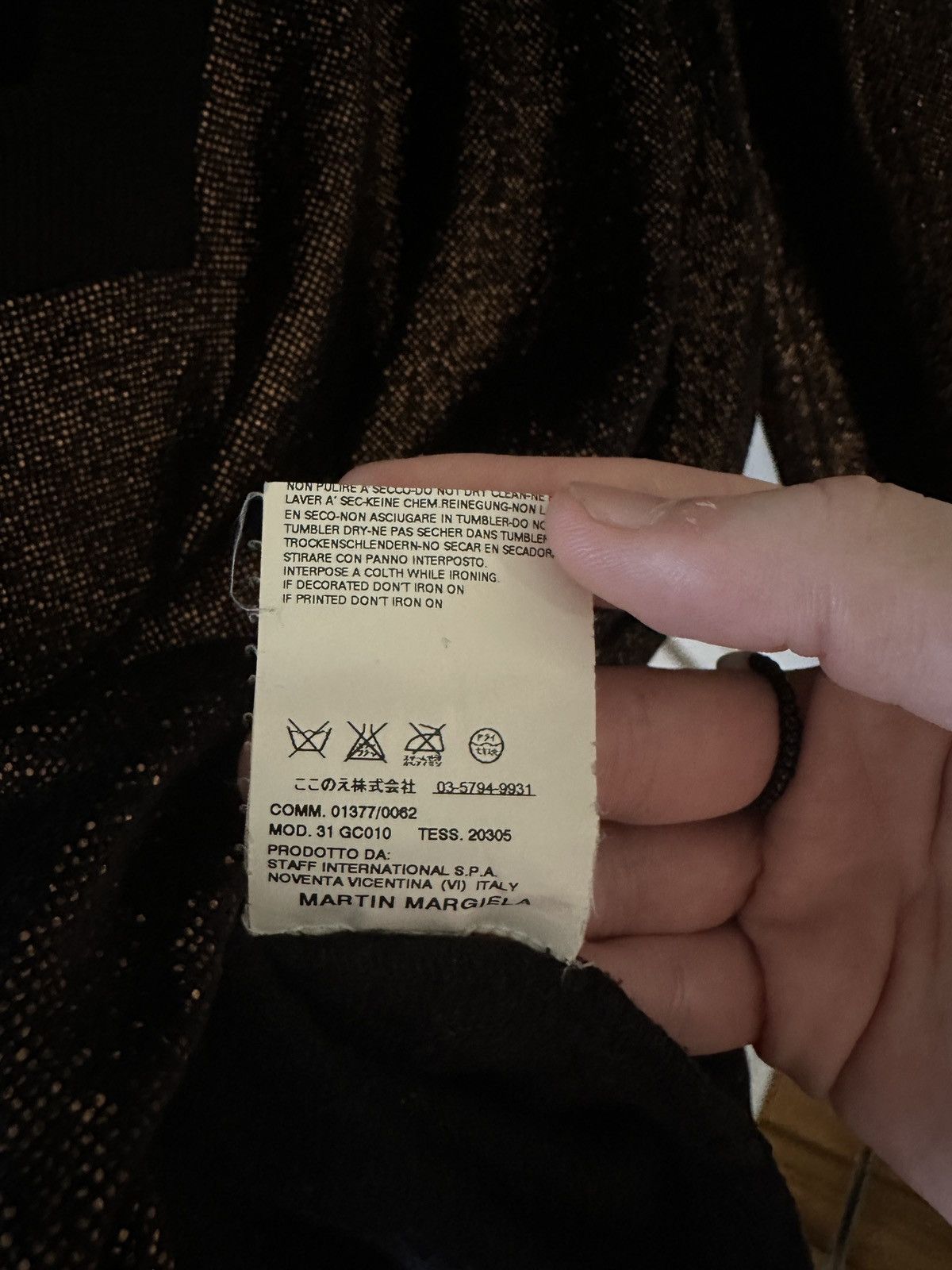 Maison Margiela AW06 Artisanal Gold Sequin Sweater Size M / US 6-8 / IT 42-44 - 7 Thumbnail