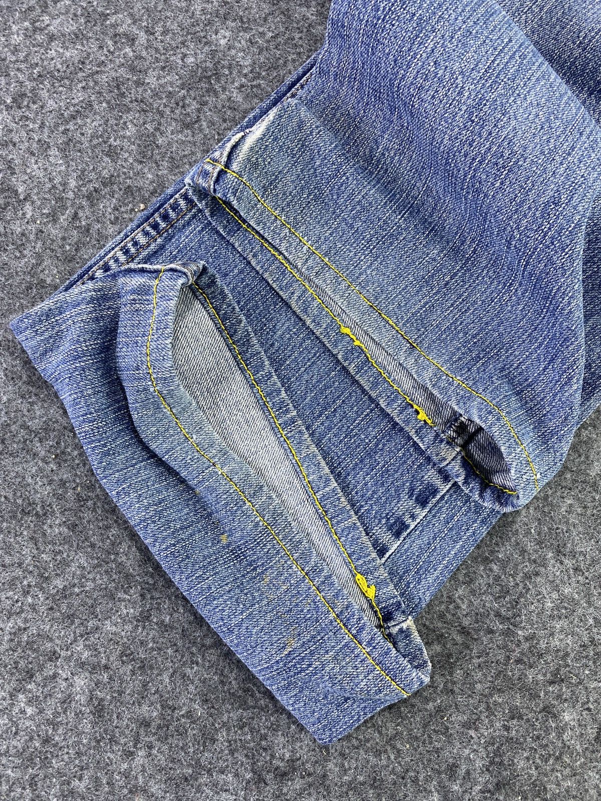 Levi's Vintage Levi's 527 Distress Blue wash Jeans - J560 Size US 35 - 7 Thumbnail