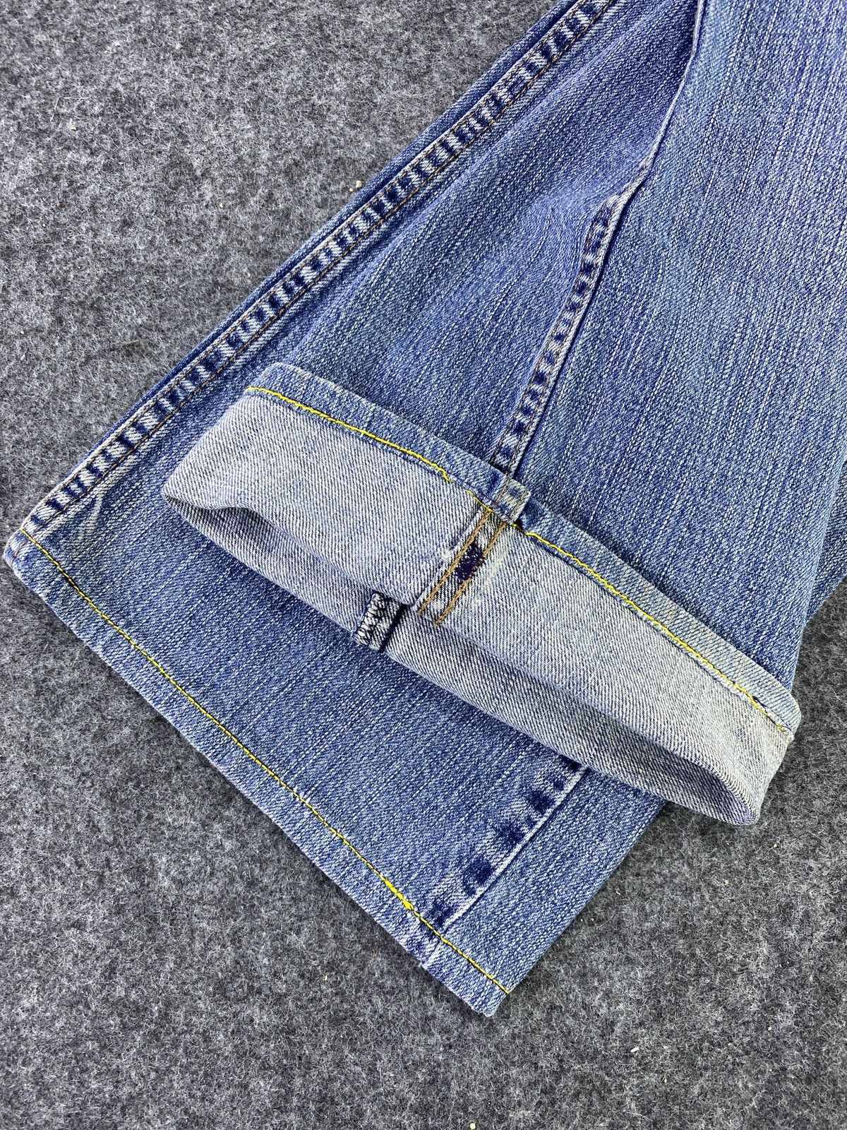 Levi's Vintage Levi's 527 Distress Blue wash Jeans - J560 Size US 35 - 6 Thumbnail