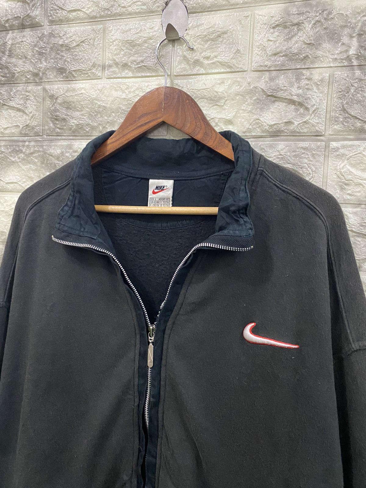 Nike × Vintage Vintage Nike Big Logo Sweater Size US L / EU 52-54 / 3 - 4 Thumbnail