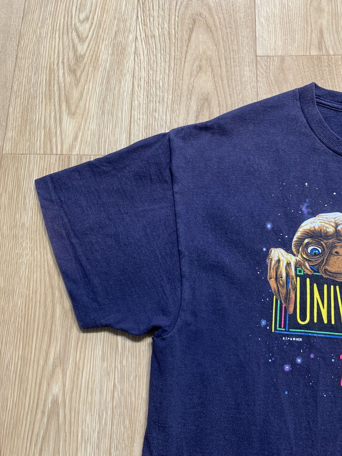 Universal Studios × Vintage Vintage 1982 Universal Studios Extra-Terrestrial T-Shirt Size US L / EU 52-54 / 3 - 5 Thumbnail