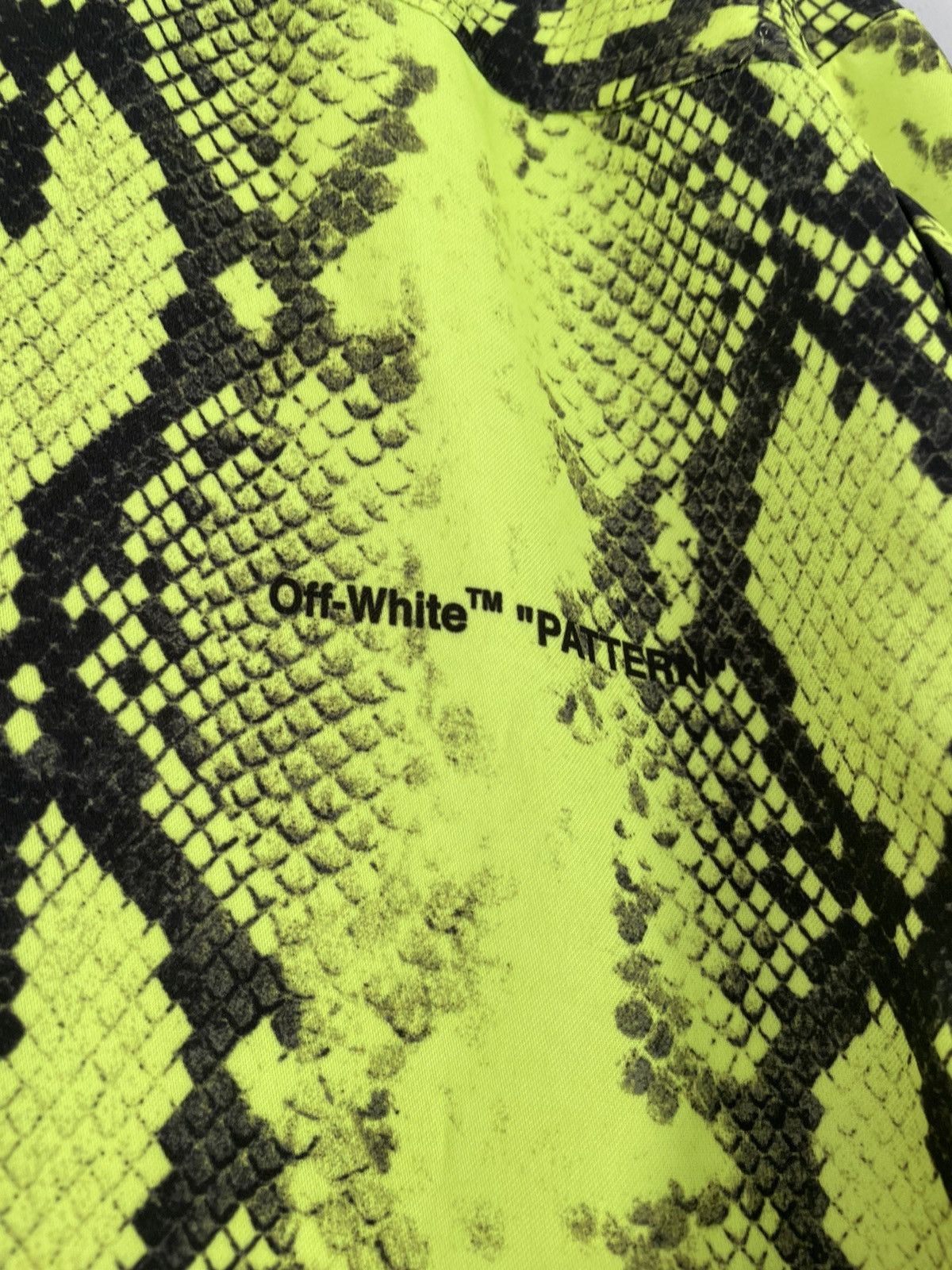 Off-White Snakeskin Print Relaxed Shirt Size US S / EU 44-46 / 1 - 3 Thumbnail