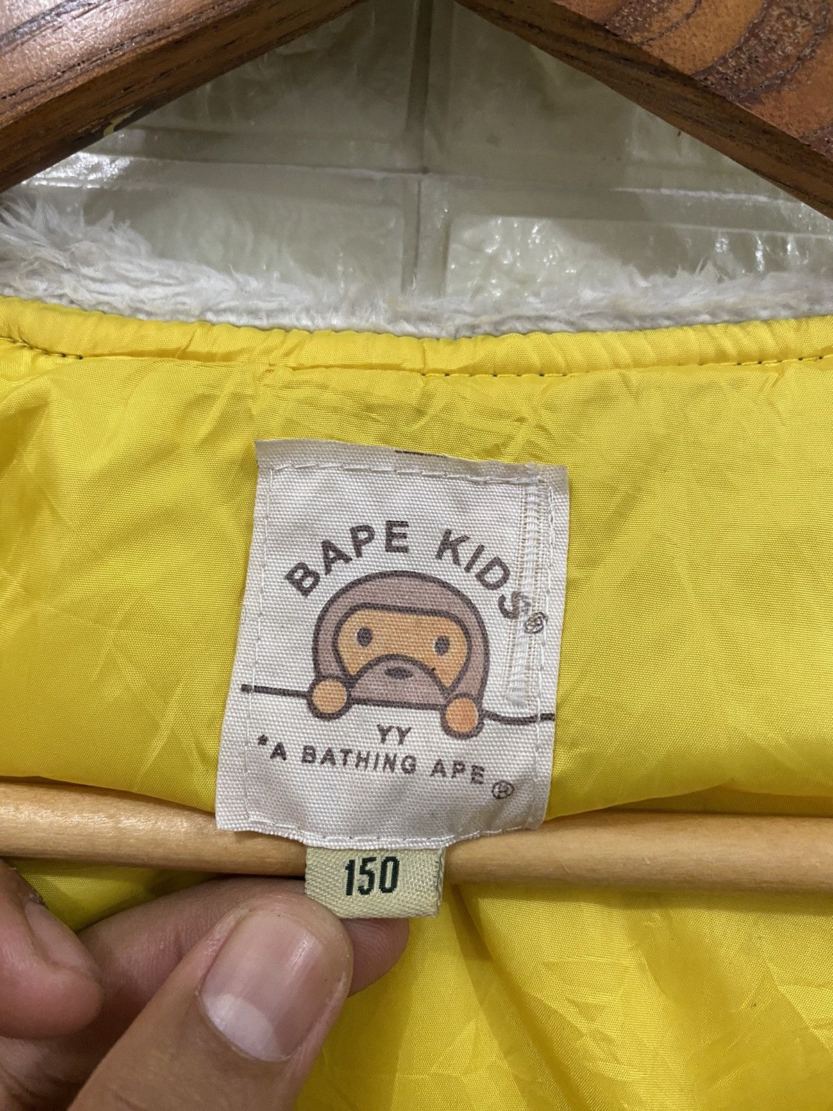Japanese Brand Bape Kids by A Bathing Ape Sleeveless Hoodies Size US XS / EU 42 / 0 - 12 Thumbnail