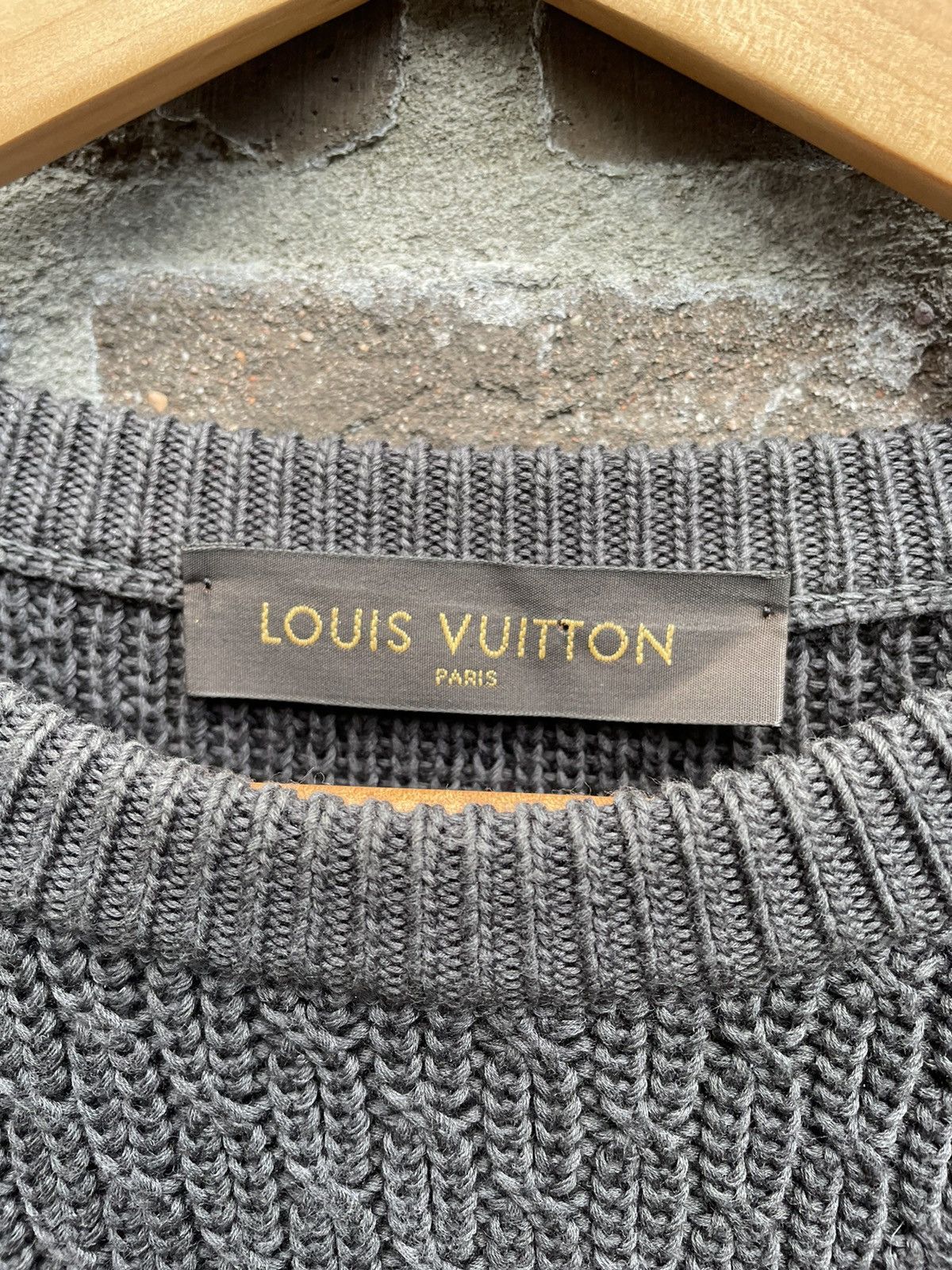 Louis Vuitton LV Logo Cotton/Silk Blend Knit Sweater Size US L / EU 52-54 / 3 - 4 Thumbnail