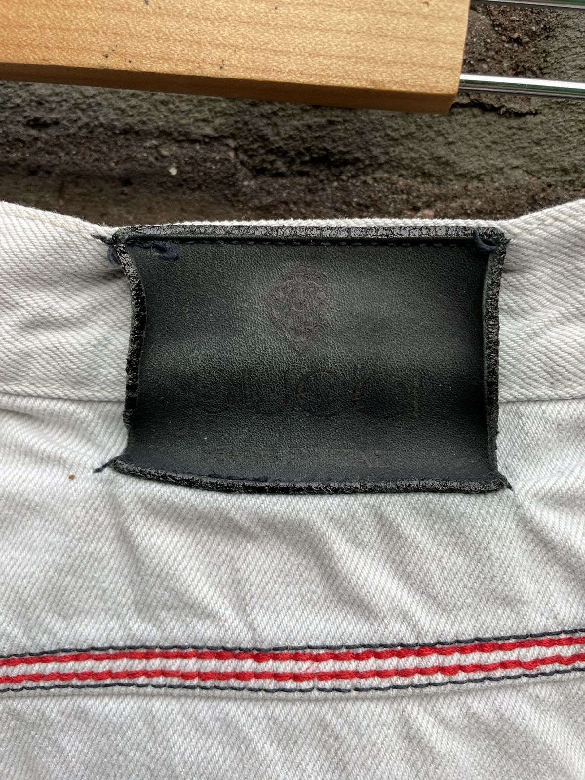 Gucci SS2008 White Painted Jeans Size US 32 / EU 48 - 7 Thumbnail