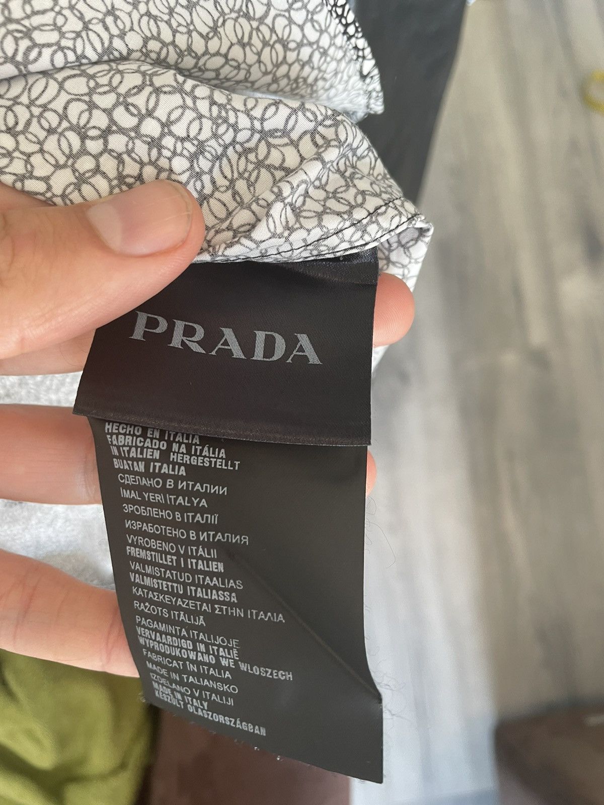 Prada Abstract Circles Pattern Shirt Size US L / EU 52-54 / 3 - 9 Thumbnail