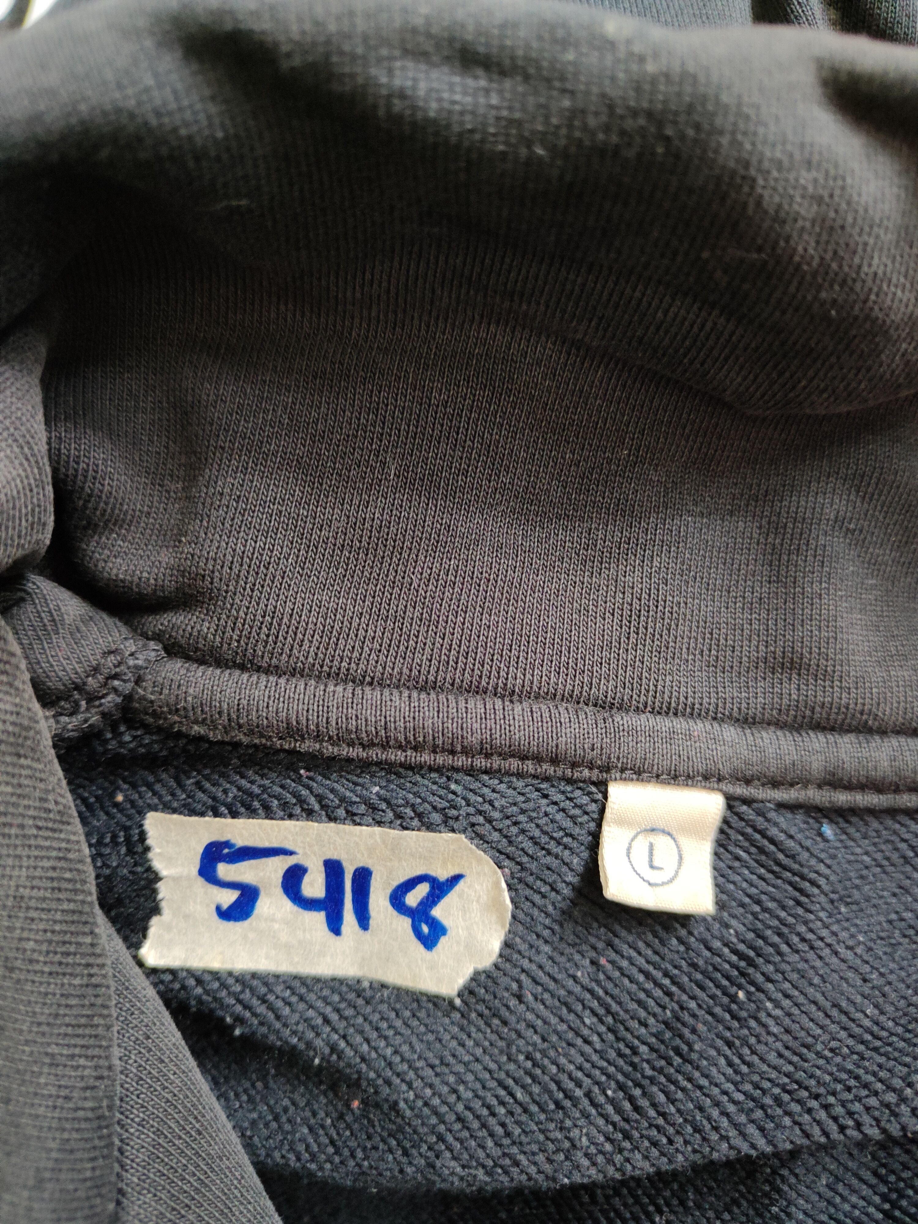 Japanese Brand DL Uniqlo UG Faded Dark Blue vintage Sweater #5418 Size US L / EU 52-54 / 3 - 14 Thumbnail