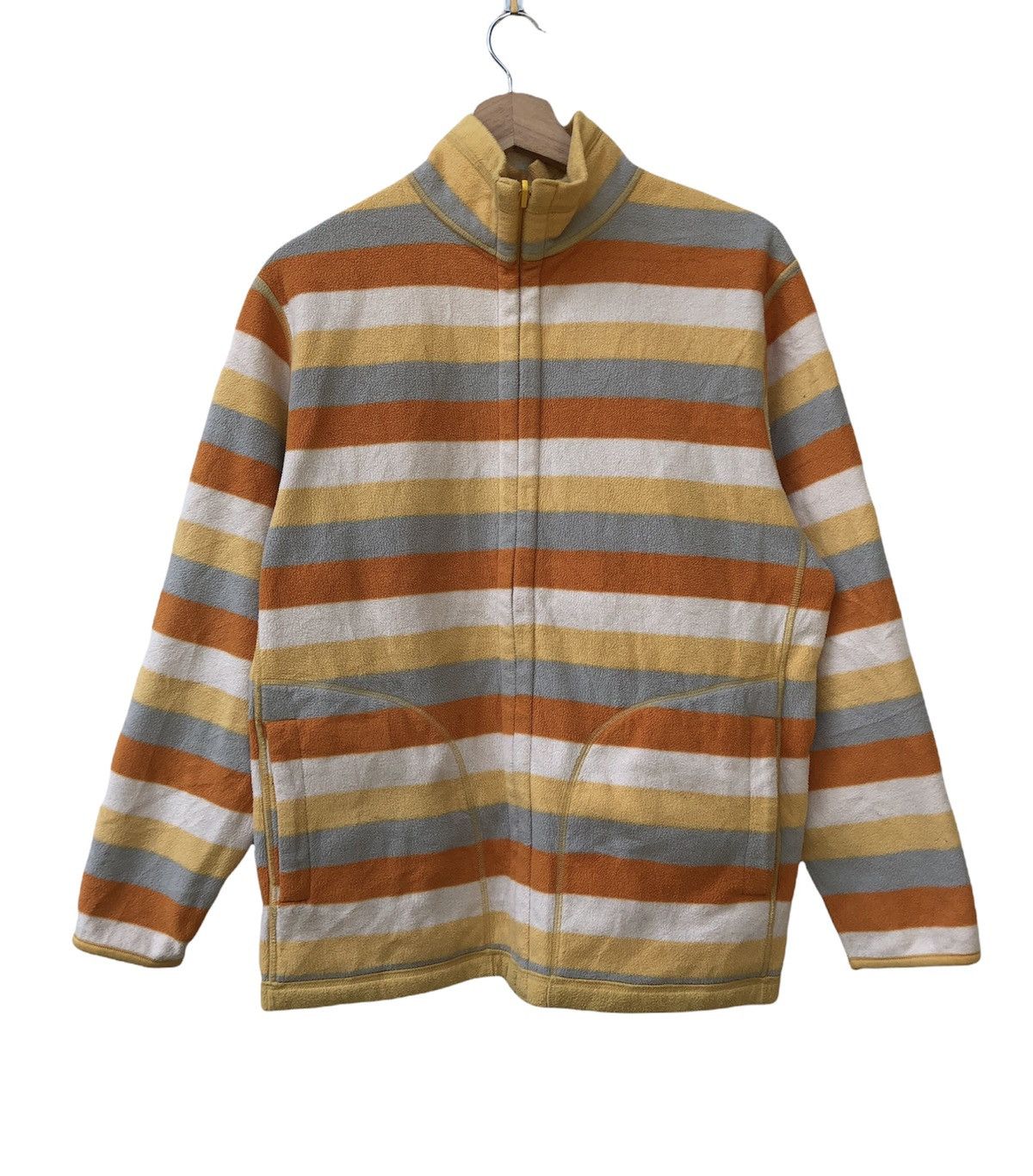 Japanese Brand Brand Uniqlo Revisible Stripes Fleece Jacket Size US M / EU 48-50 / 2 - 1 Thumbnail