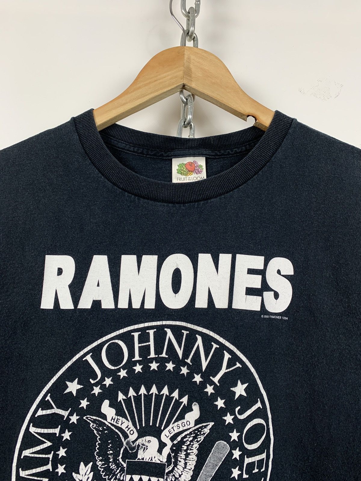 2005 Vintage Ramones Hey Ho Let’s Go Faded Black T-Shirt Short Sleeve T Shirts