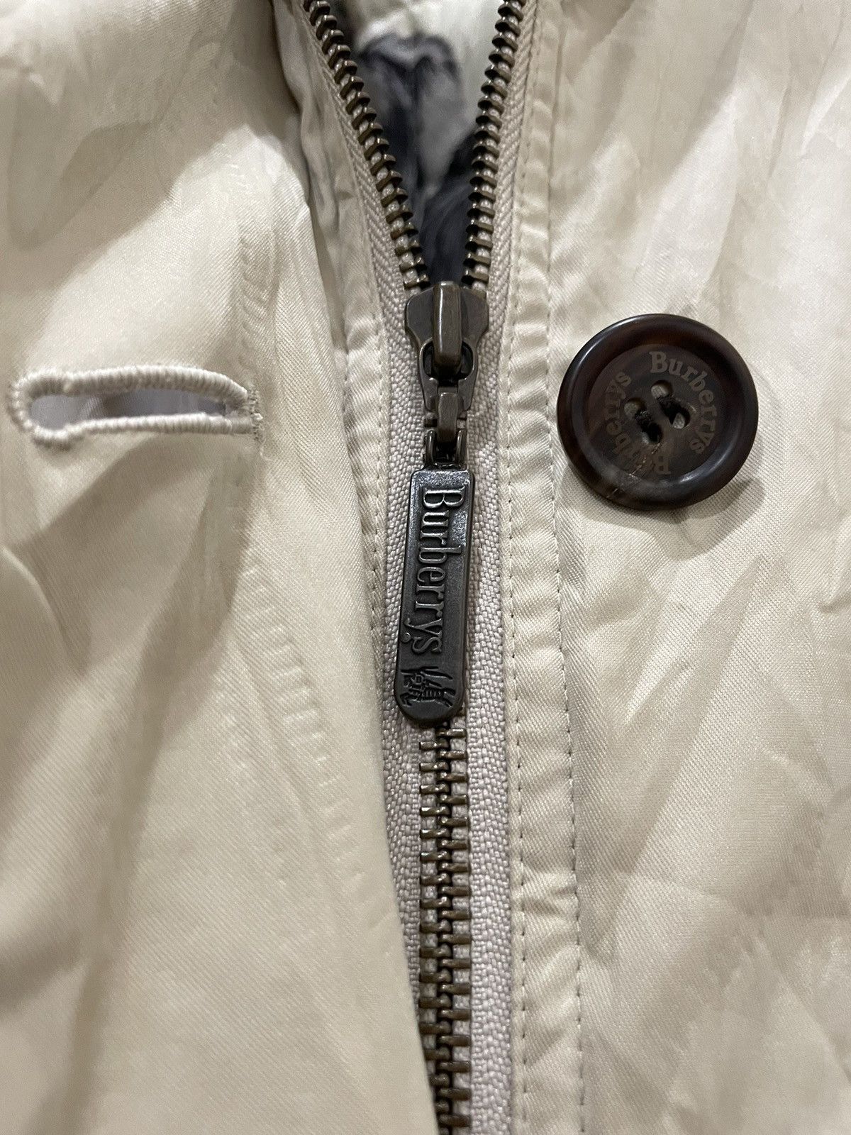 Burberry Burberry Parka with Unique Removable and Wearable Lining Size US L / EU 52-54 / 3 - 5 Thumbnail