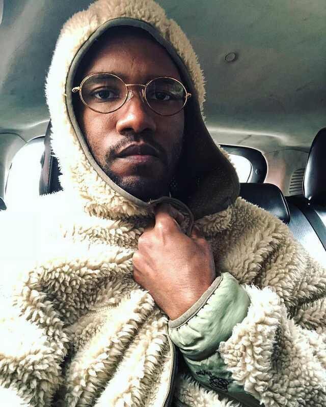 Japanese Brand × Uniqlo Uniqlo Sherpa fleece jacket Y2K gorpcore Frank ocean style Size US L / EU 52-54 / 3 - 2 Thumbnail