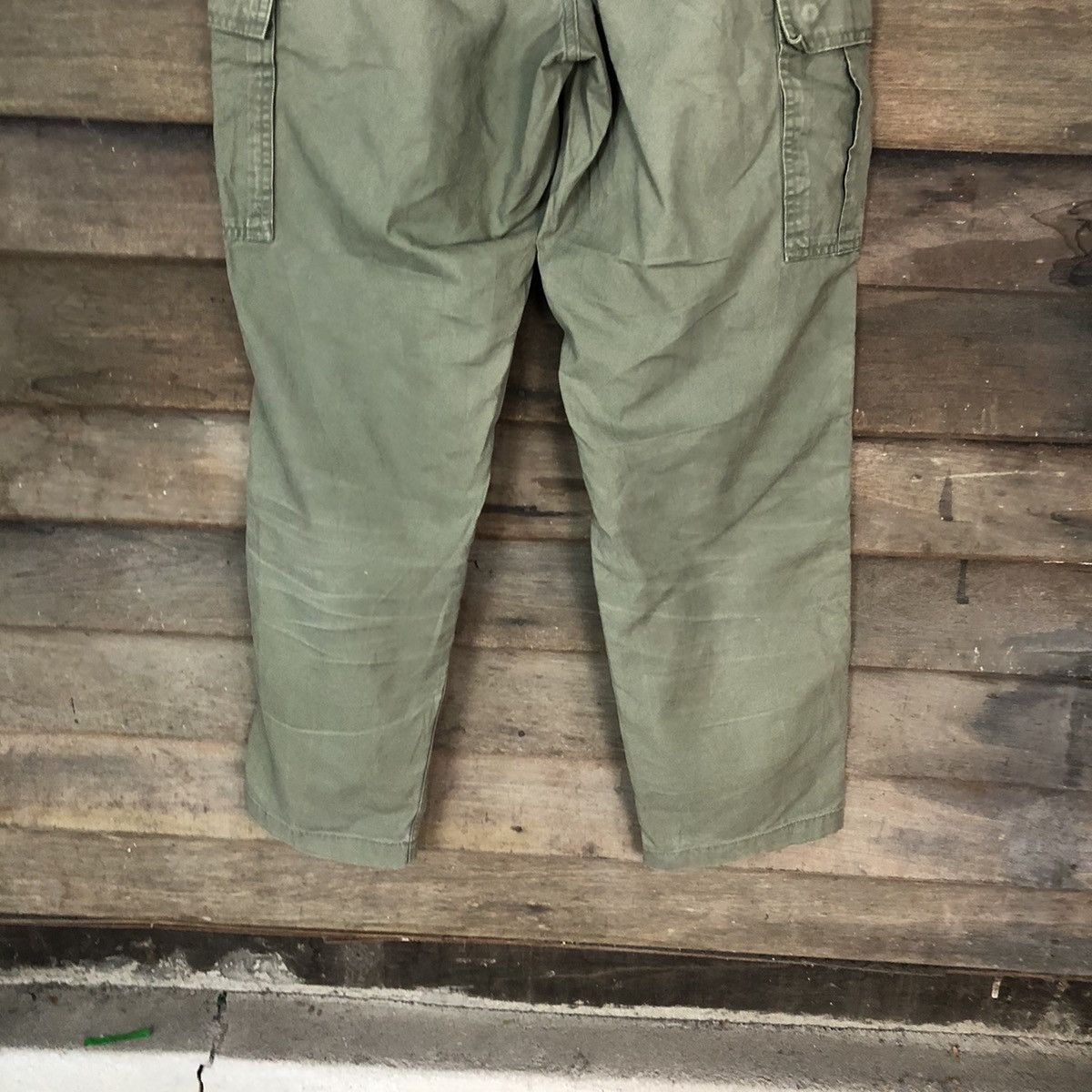 Japanese Brand × Uniqlo Uniqlo japan faded multipocket Green Cargo Pants #7059 Size US 32 / EU 48 - 12 Thumbnail