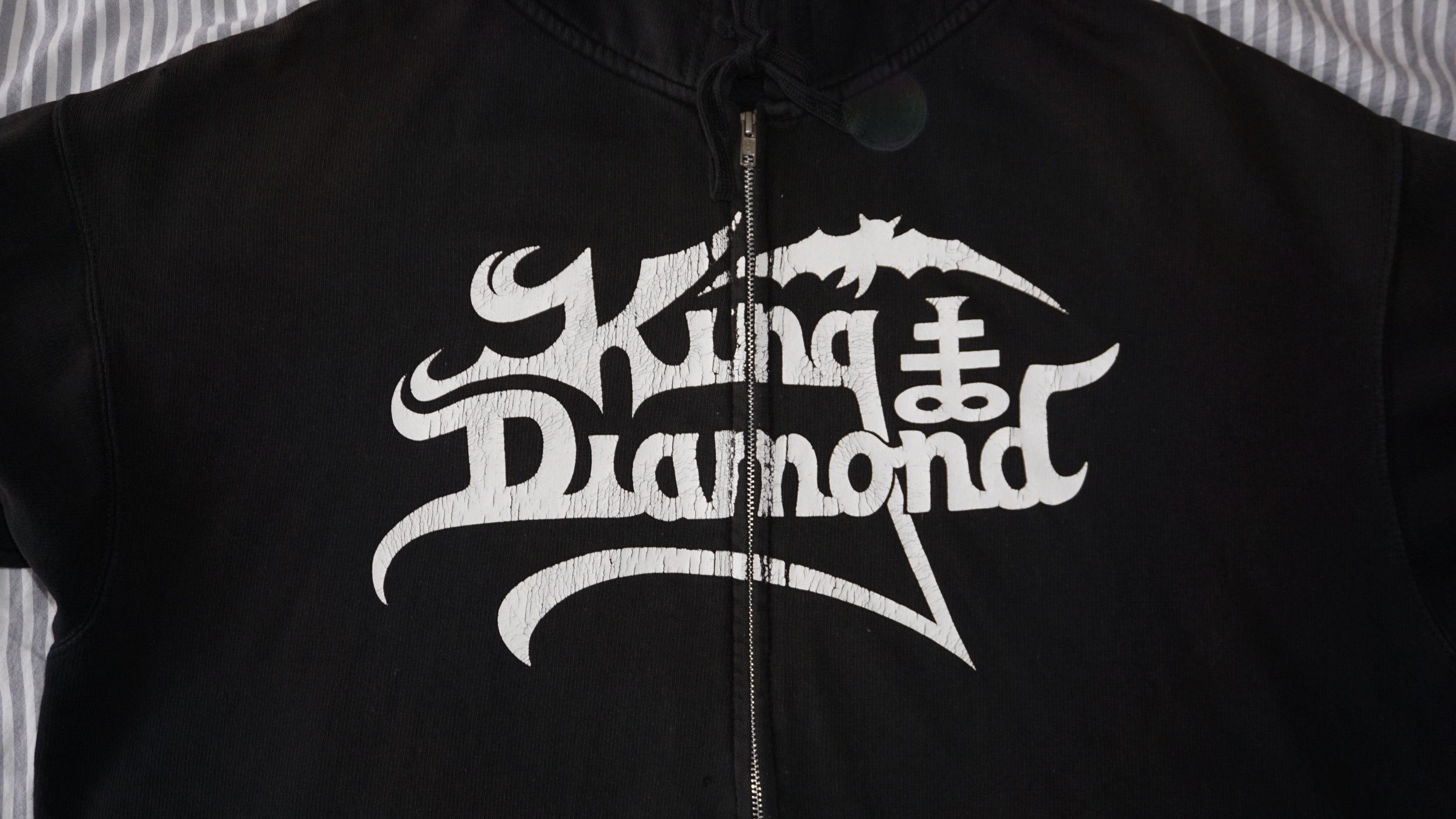 Band Tees × Vintage King Diamond Big Graphic Vintage 90s Zip Thrashed Hoodie Size US XL / EU 56 / 4 - 3 Thumbnail