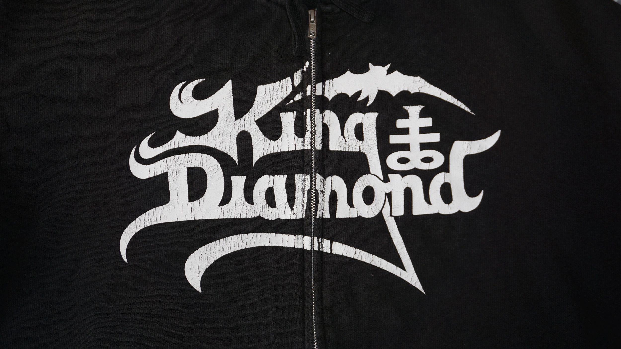 Band Tees × Vintage King Diamond Big Graphic Vintage 90s Zip Thrashed Hoodie Size US XL / EU 56 / 4 - 4 Thumbnail